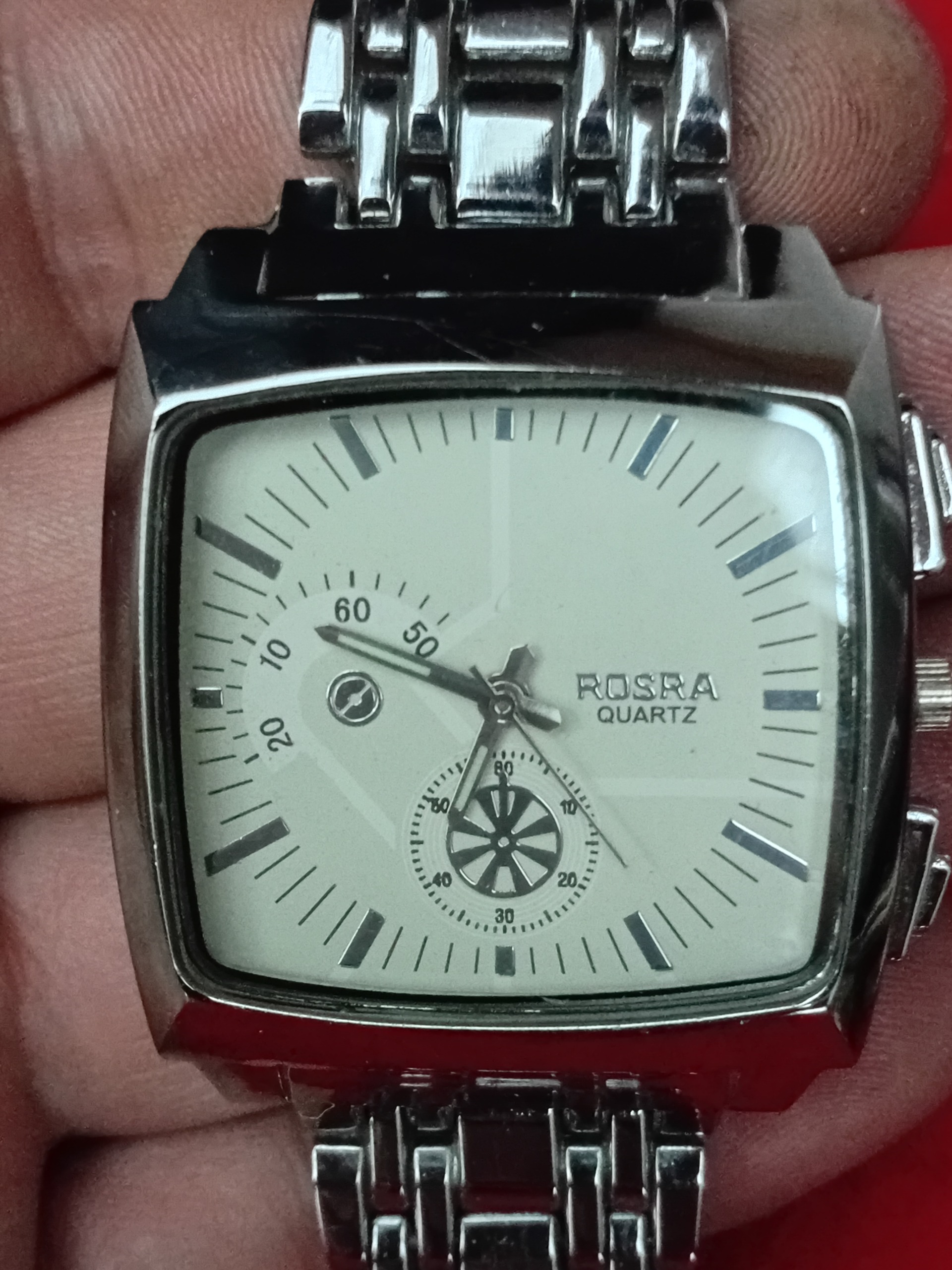 ساعت روسرا مچی
