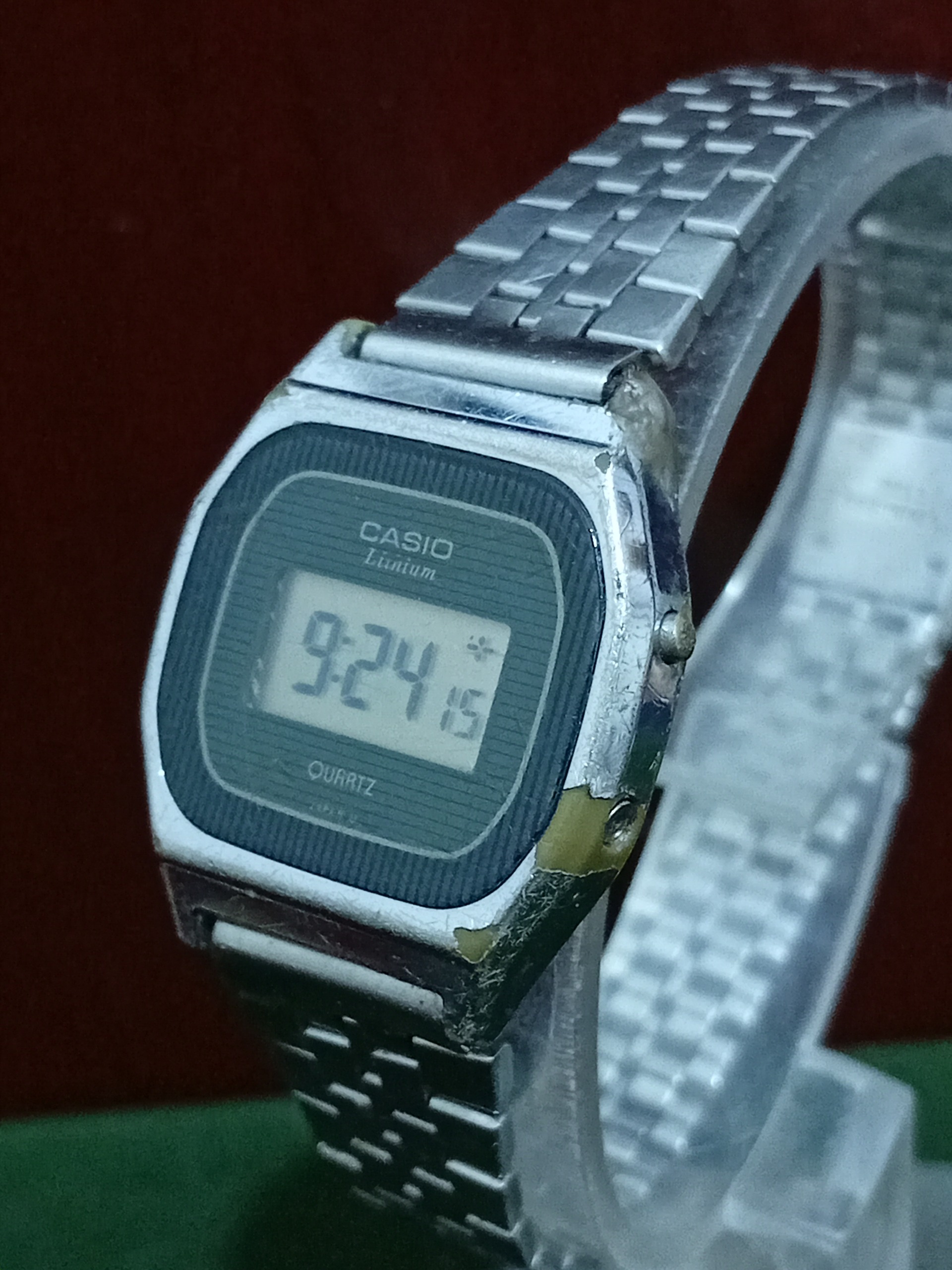 ساعت مچی زنانه دیجیتال