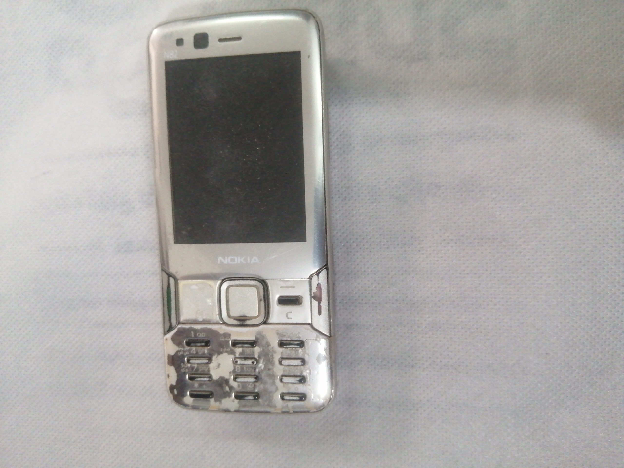 گوشی نوکیا N82