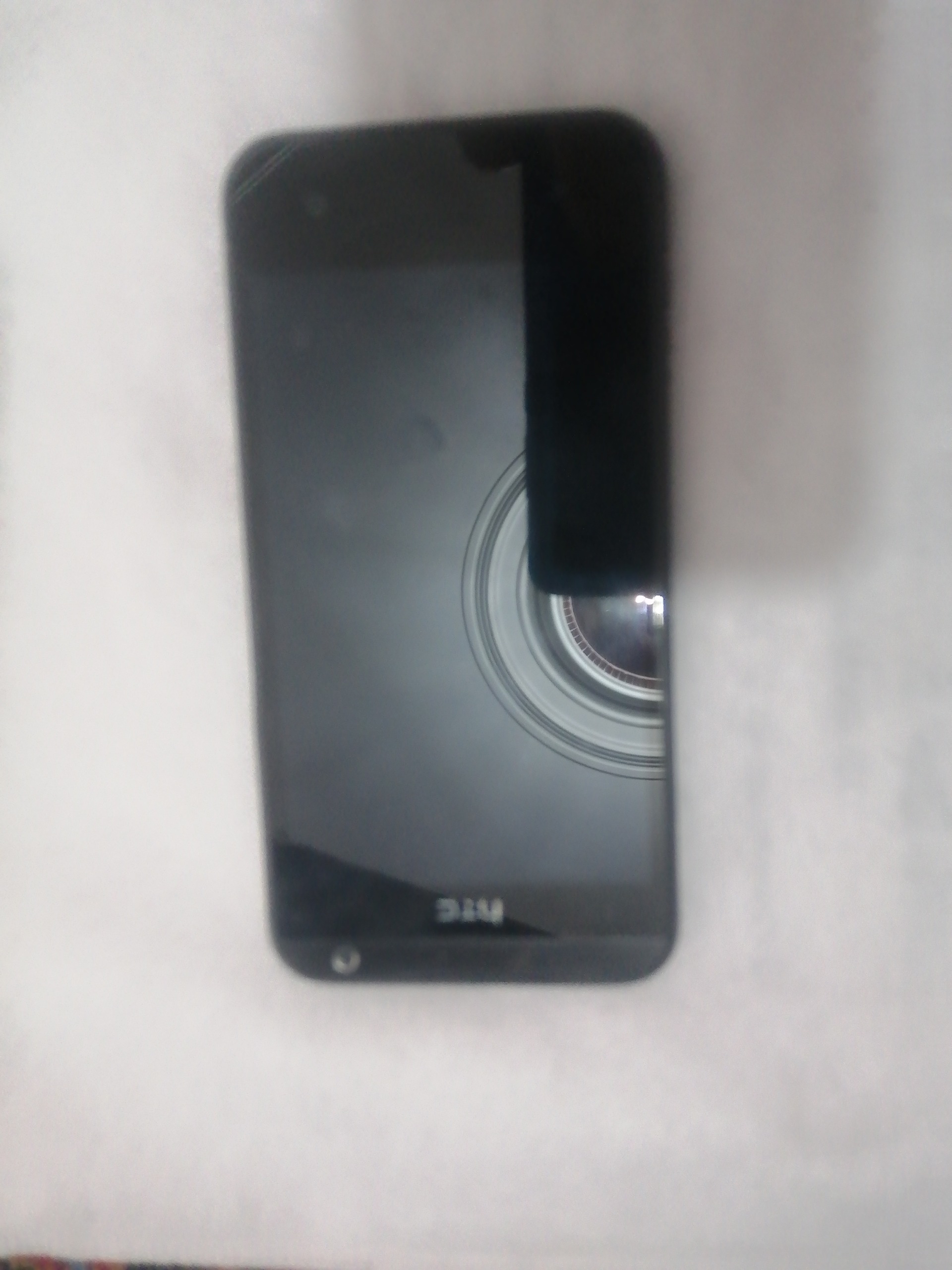 گوشی htcقدیمی ال سی دی