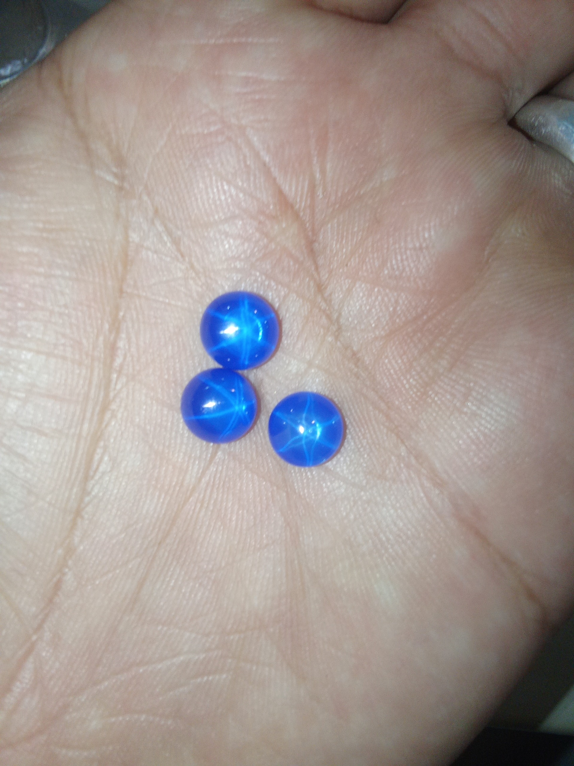 نگین یاقوت استار