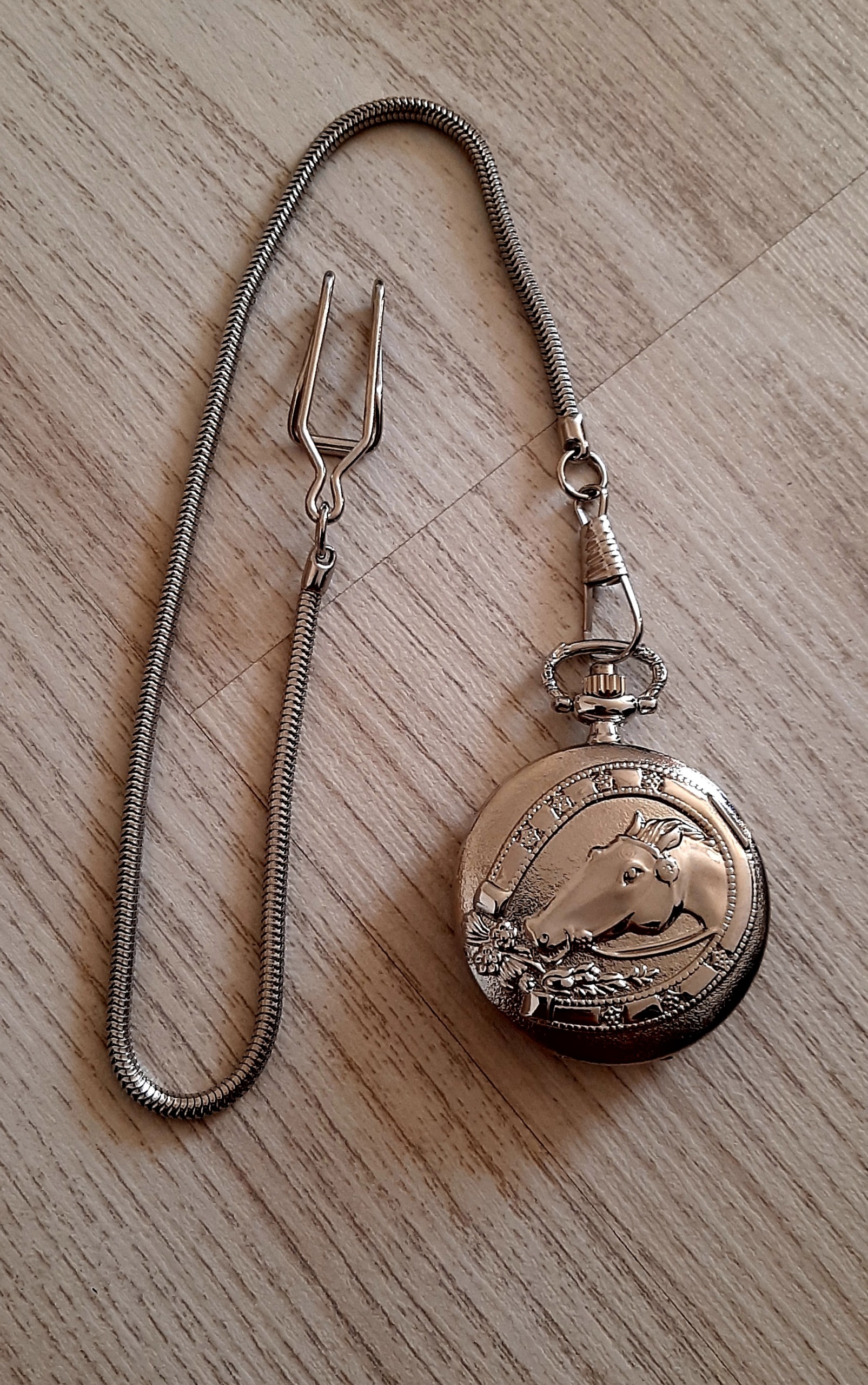 ساعت جیبی اریکس طرح اسب