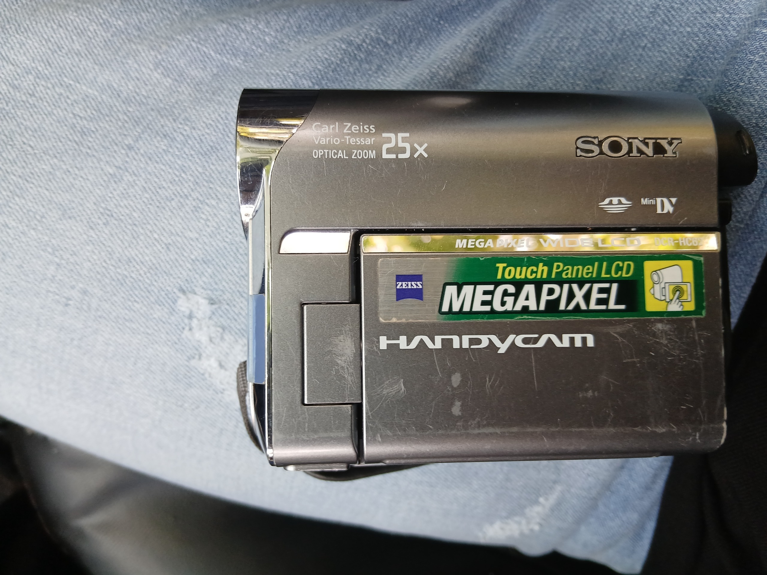هندی کم sonyمدلDCR-HC62E