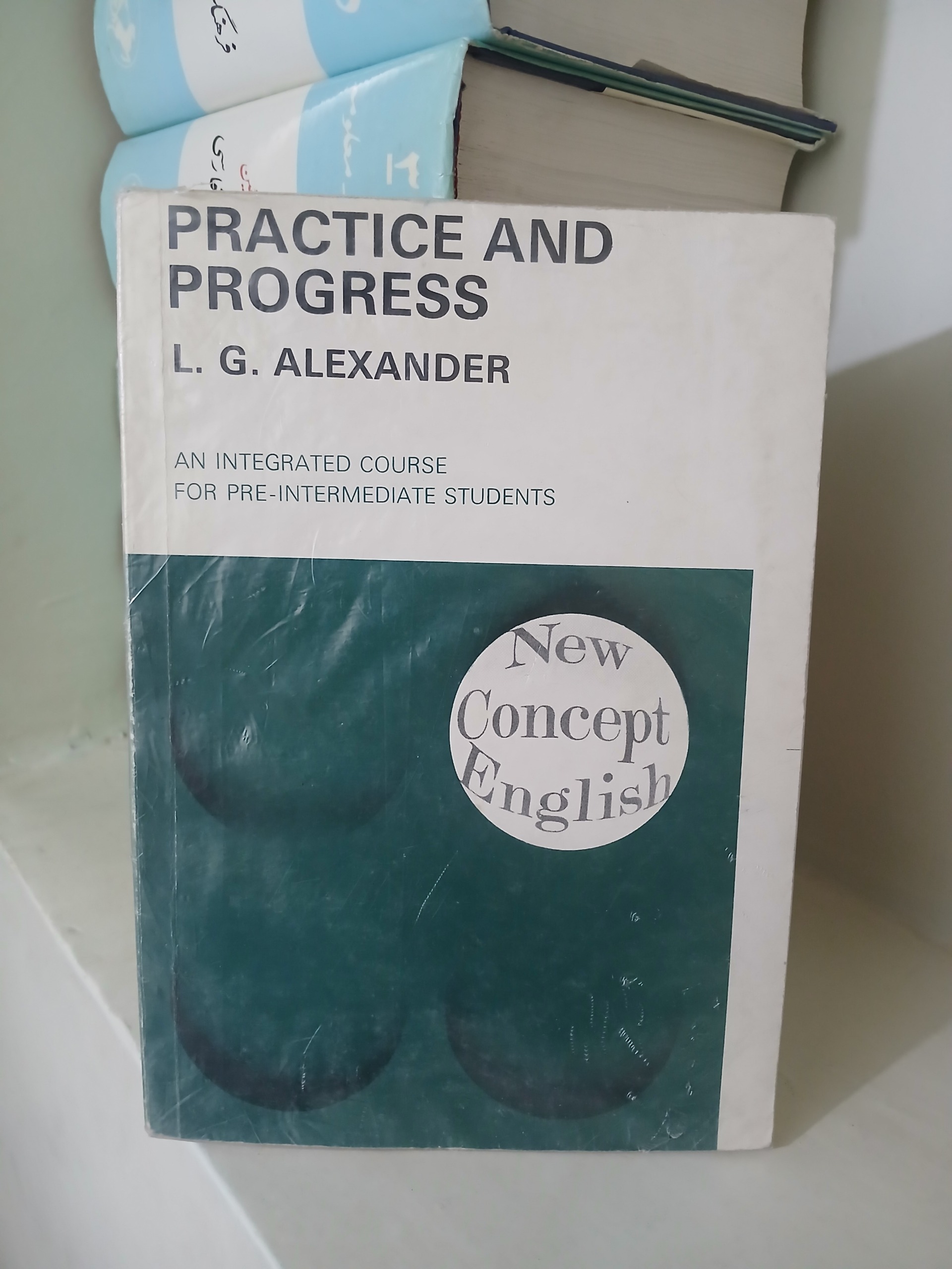 کتاب زبان انگلیسی Practice and Progress