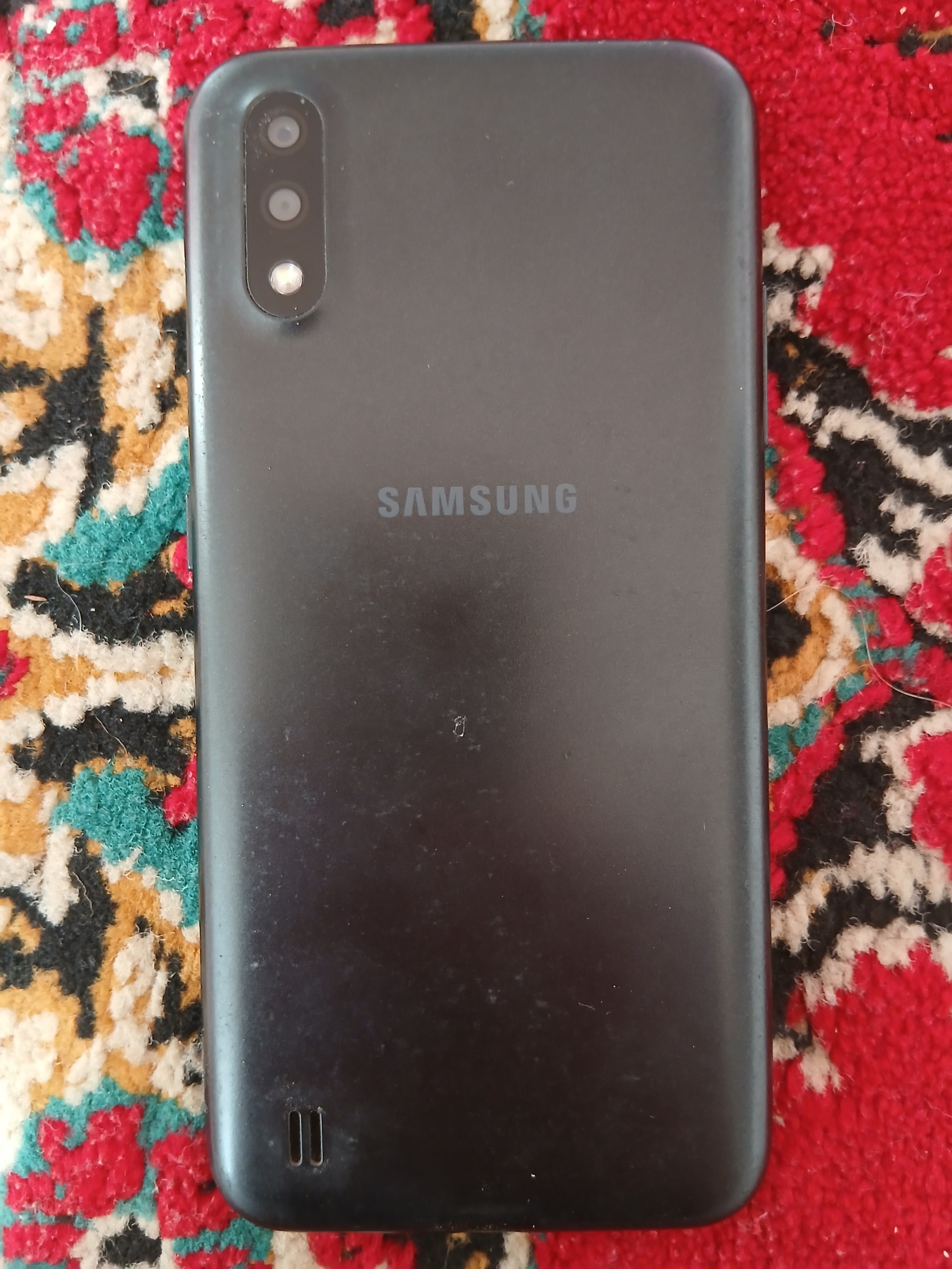 گوشی a01 سالم