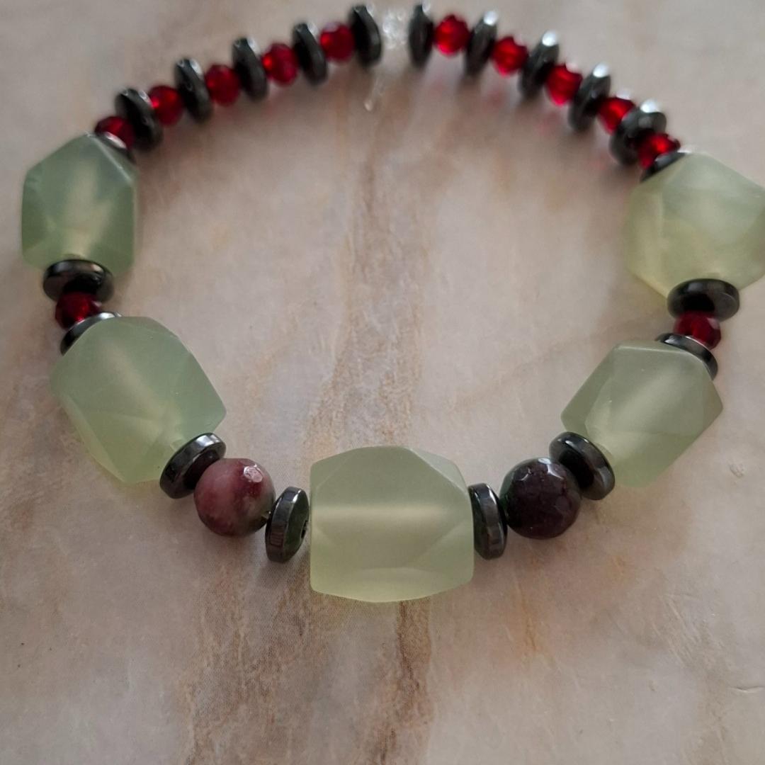 دستبند سنگ یشم