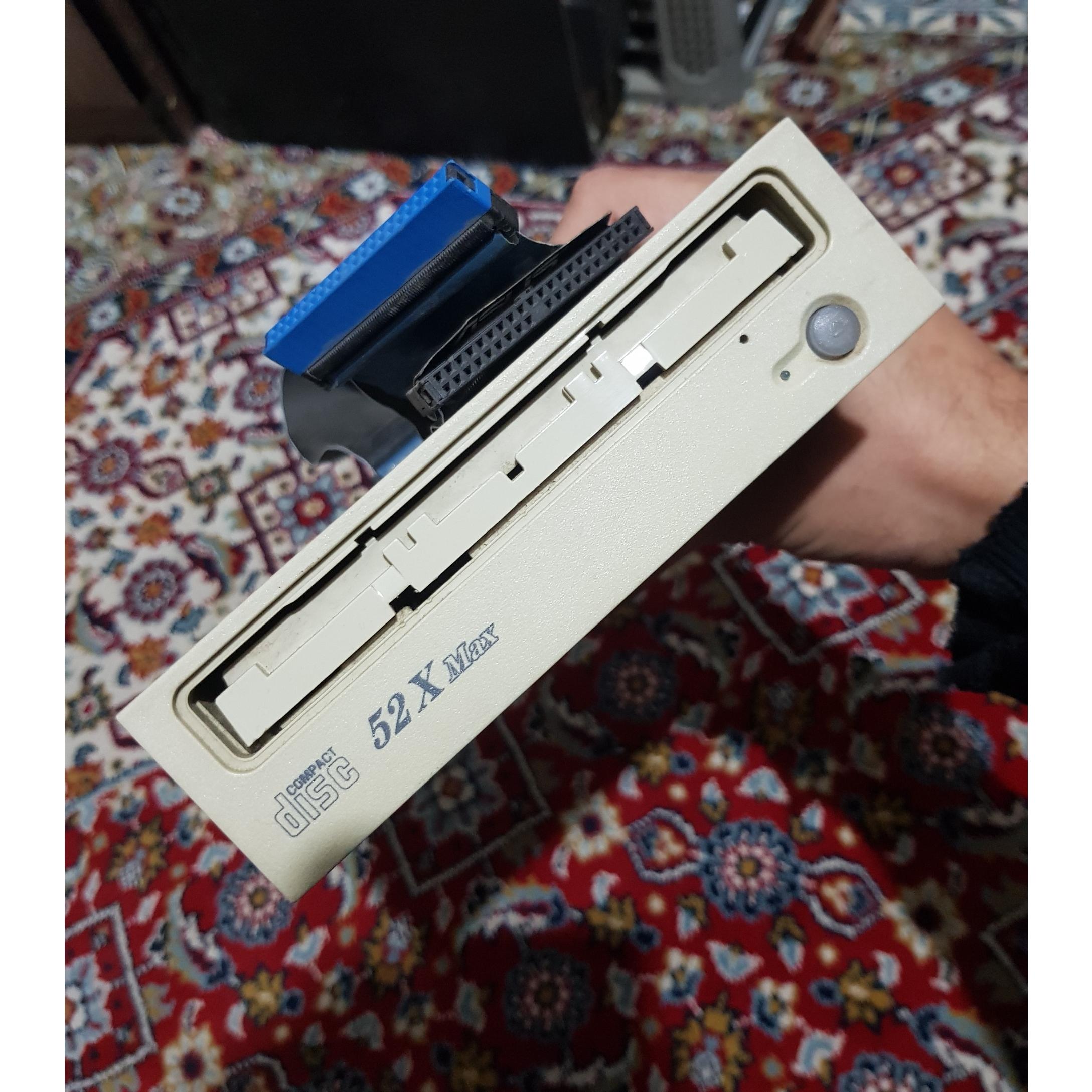 دی وی دی رام dvd rom compact disk