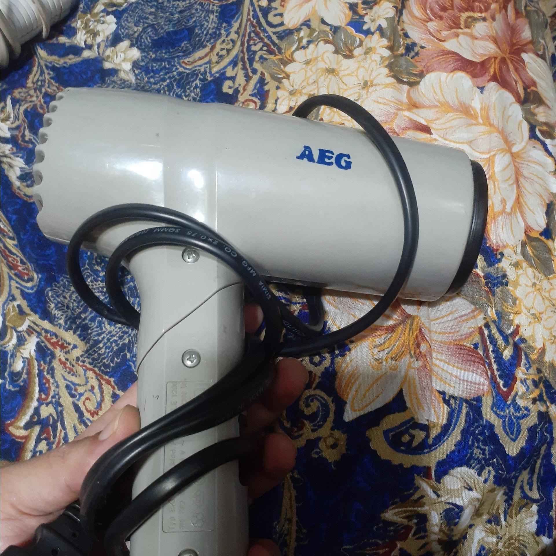 سشوار مناسب مسافرت