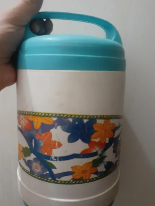 کلمن قدیمی داخل فلزی