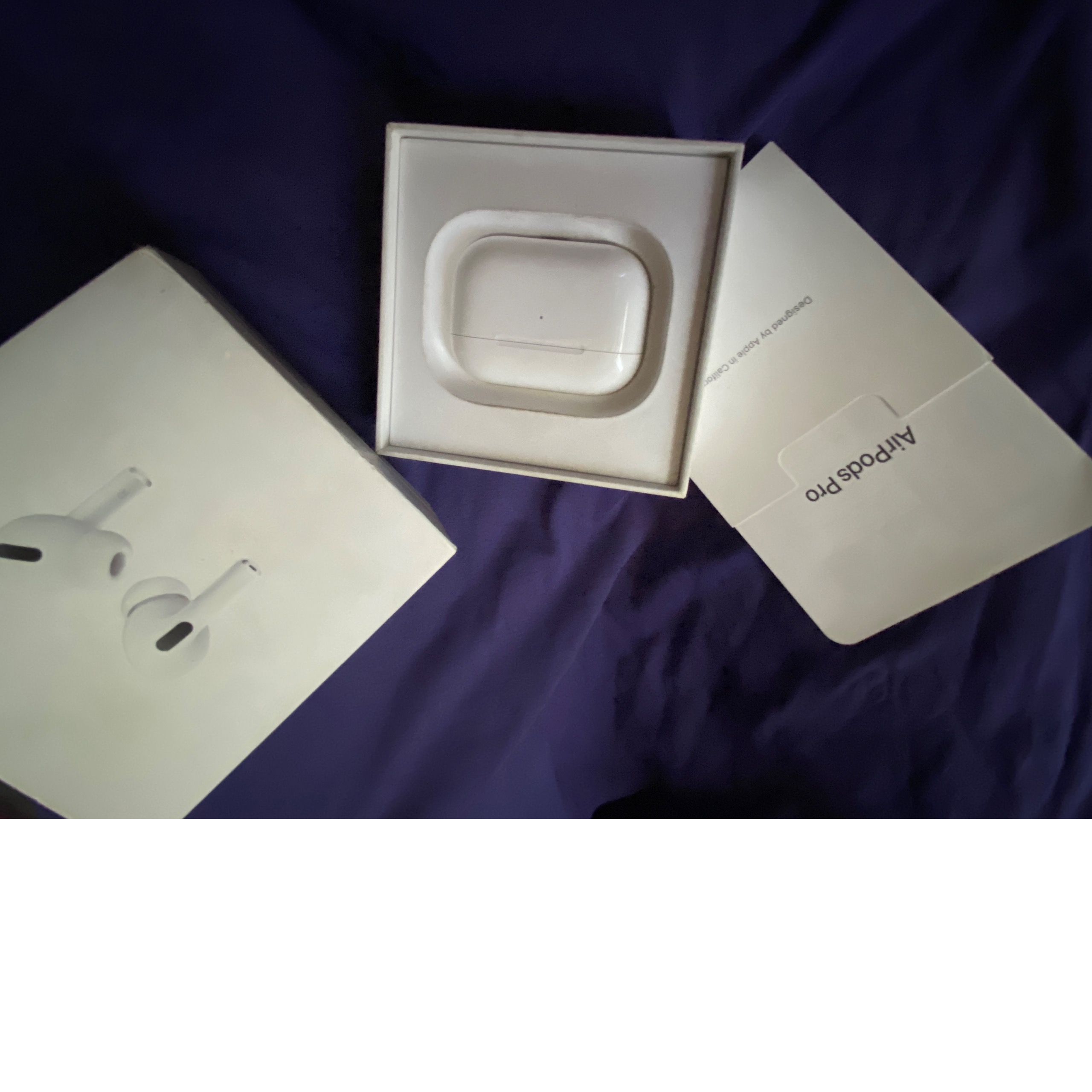 کیس airpod pro Apple اصلی بهمراه گوش سمت راست