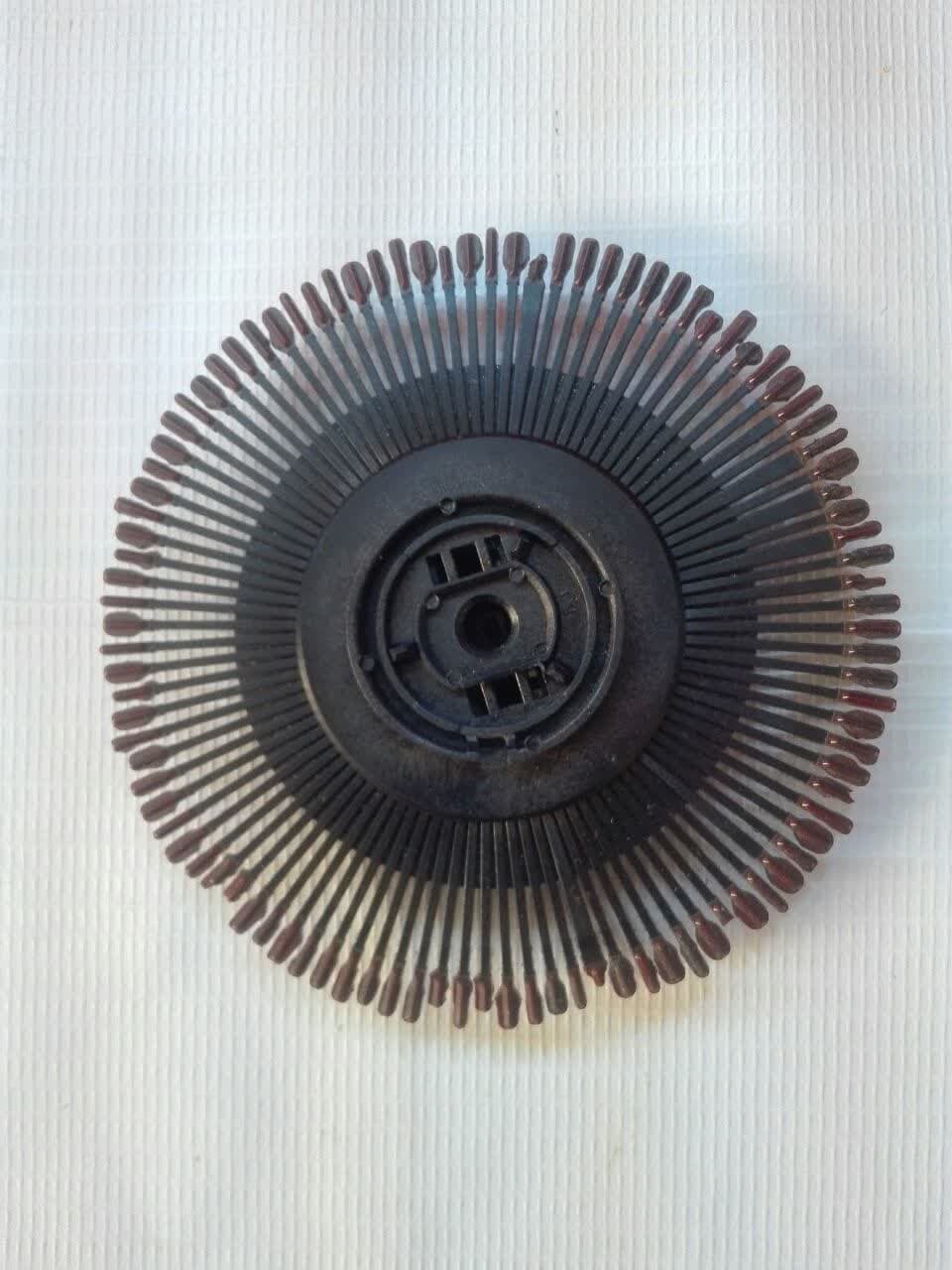 چرخ حروف ماشین تحریر olivetti