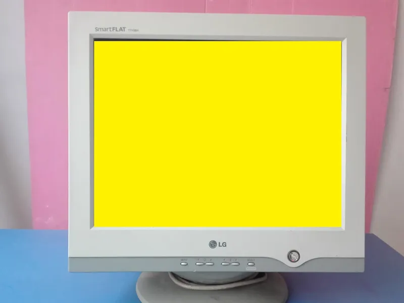 مانیتور LG TB710
