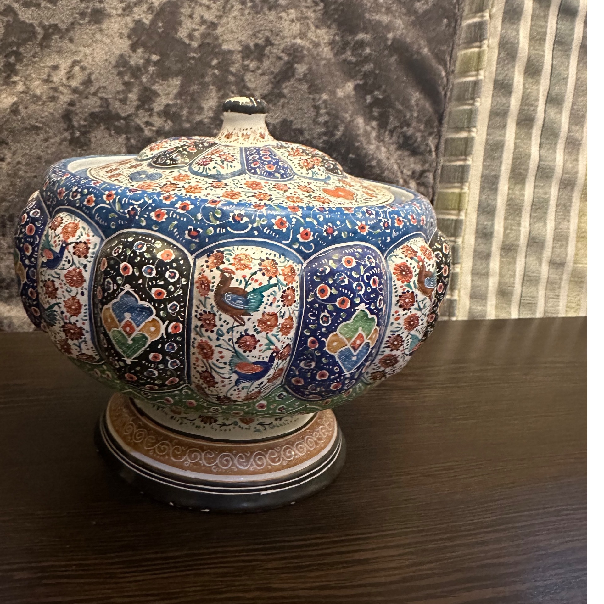 شکلات خوری میناکاری