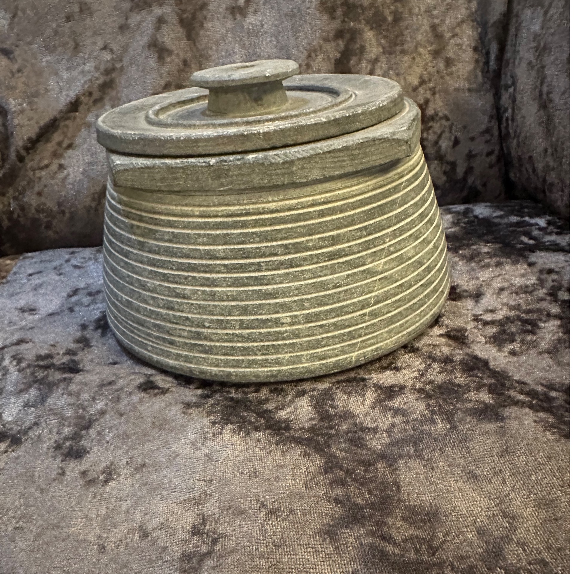 دیگ سنگی مشهدی