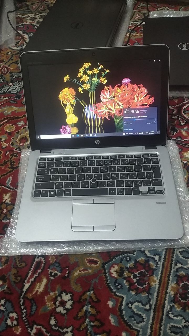 لپ تاپ hp 725