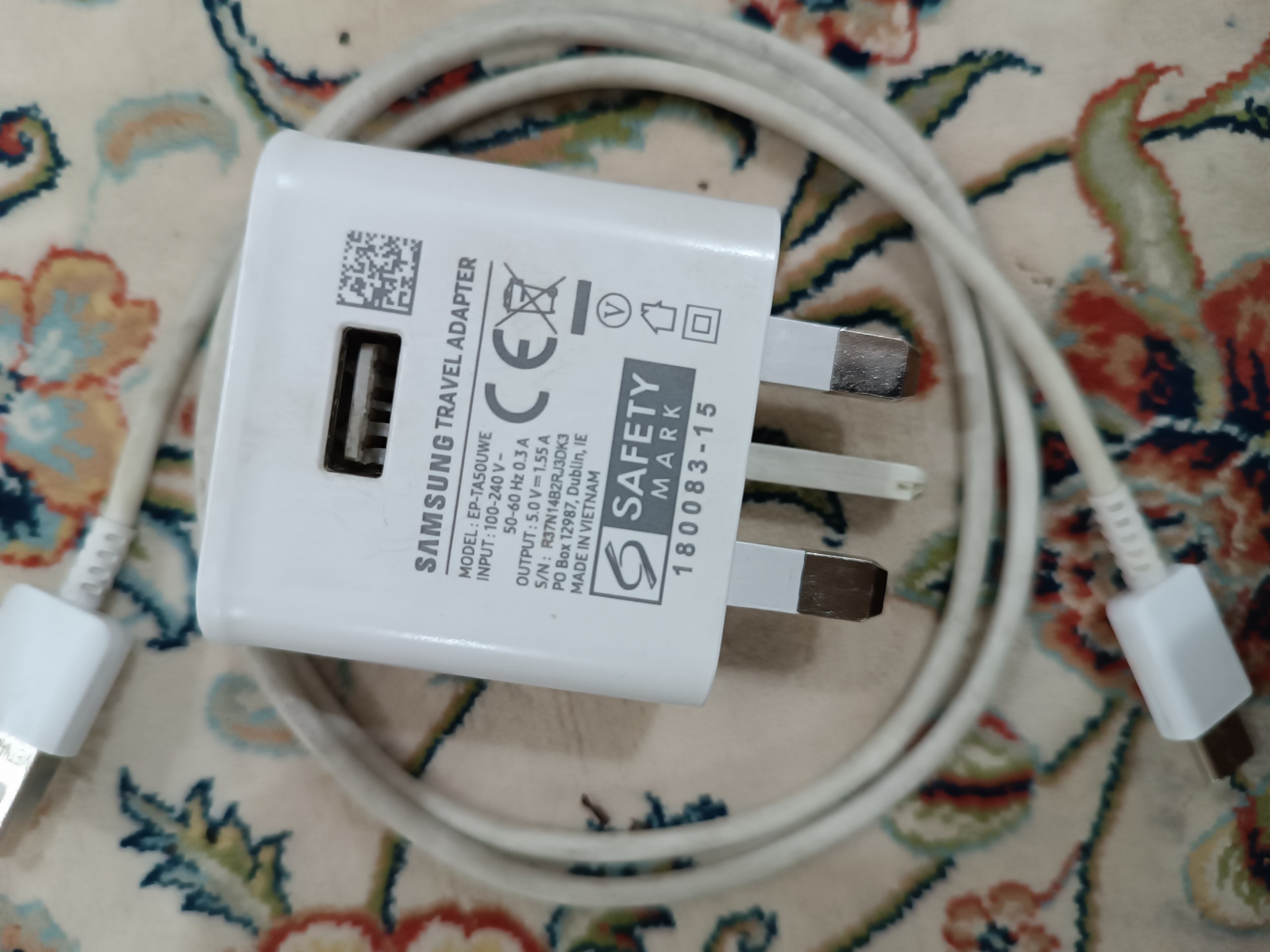 سری فست شارژ سامسونگ با کابل