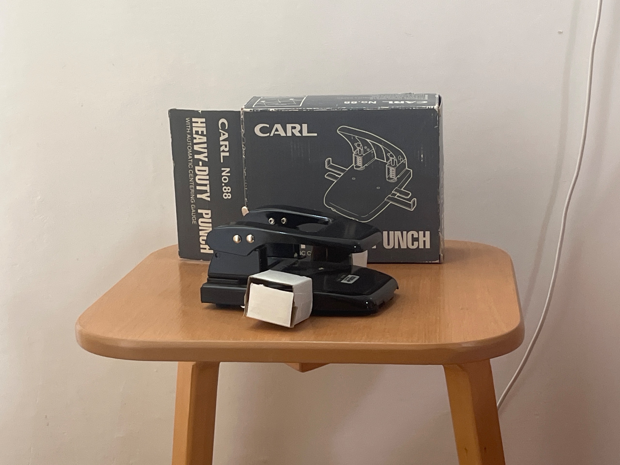 پانچ یا سوراخ کن carl (اکبند)