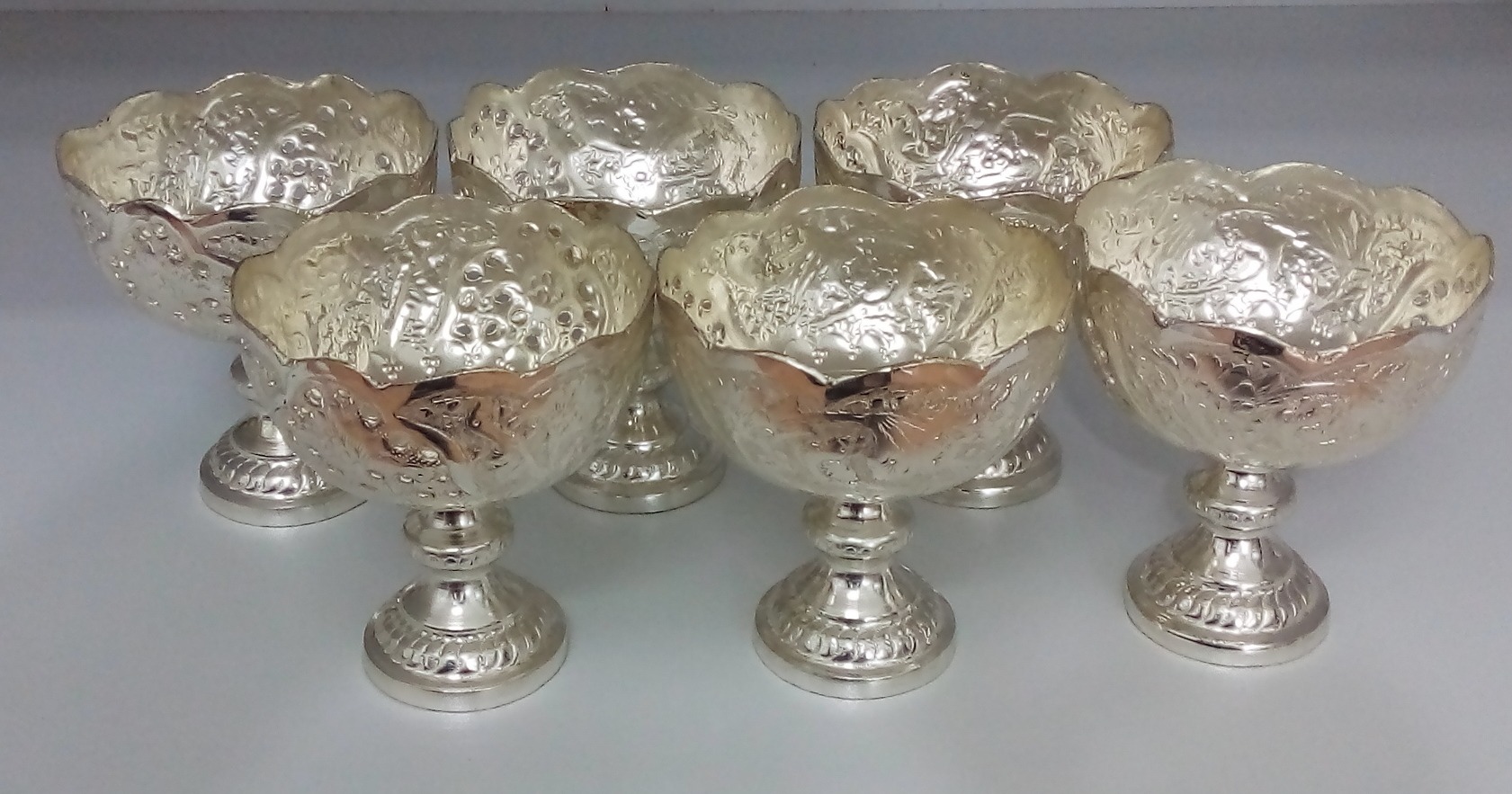 اجیل خوری برنجی ( نقره نما)