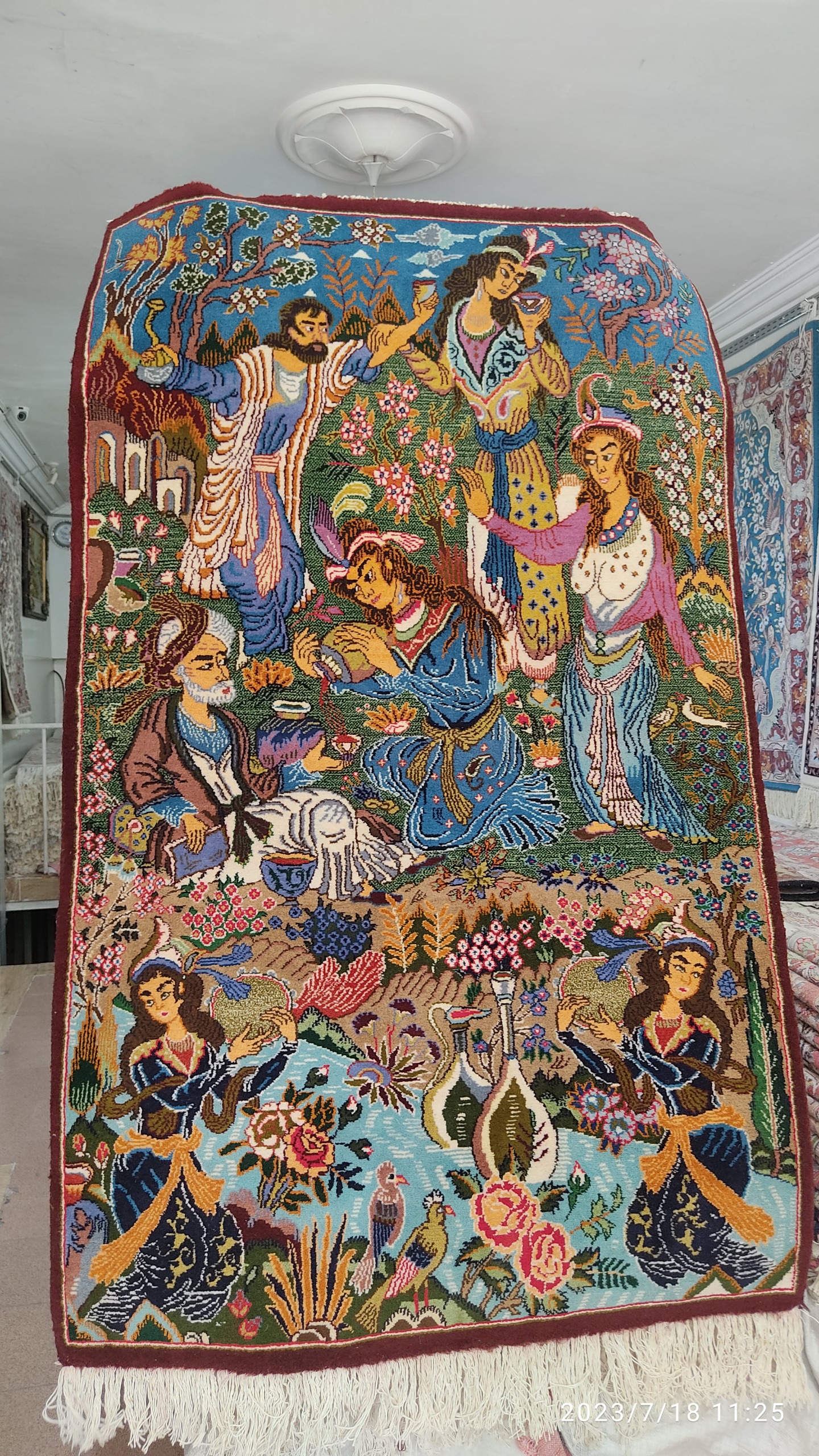 قالیچه بزم خیام