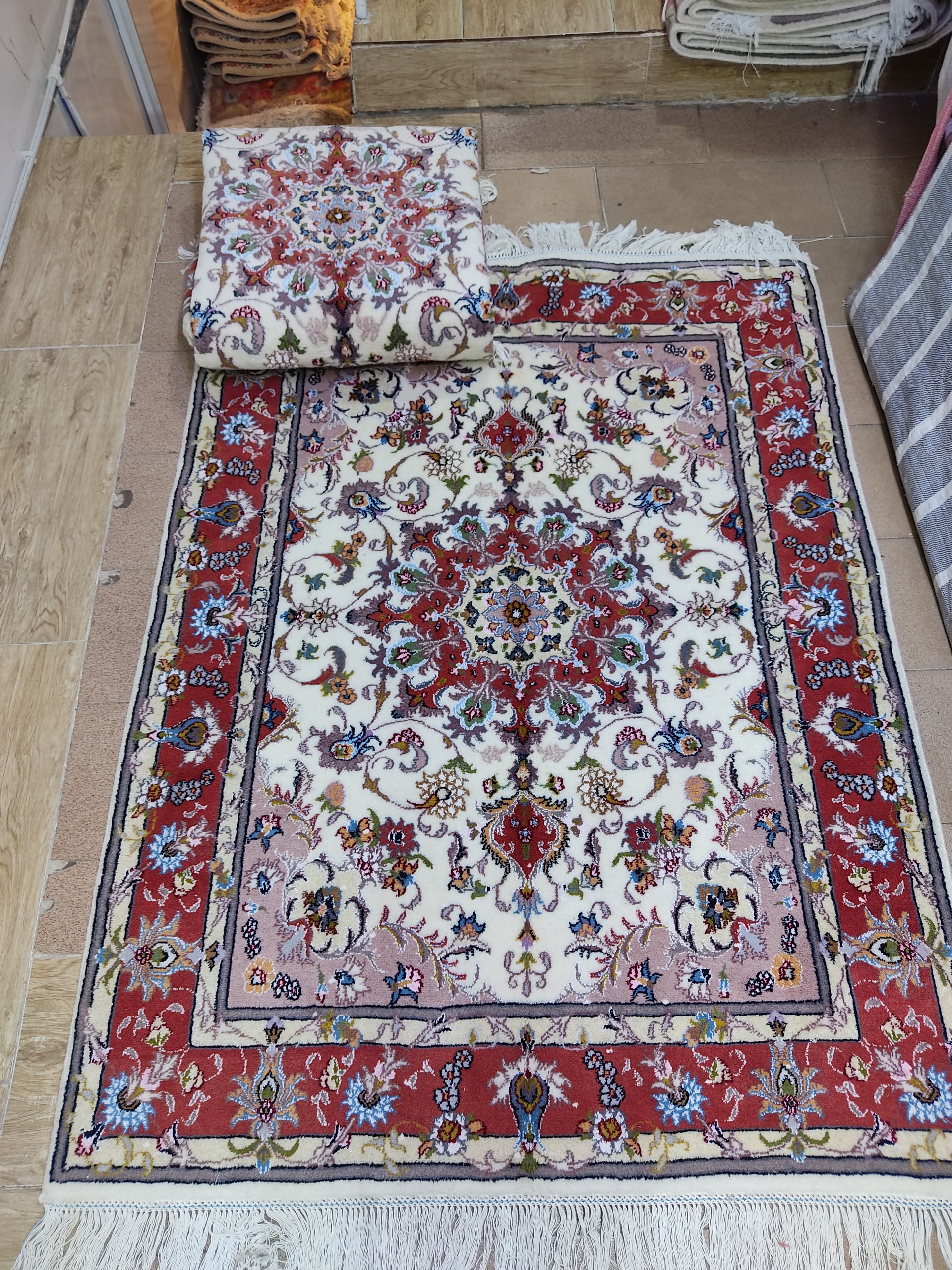 جفت قالیچه 3 متری دستباف