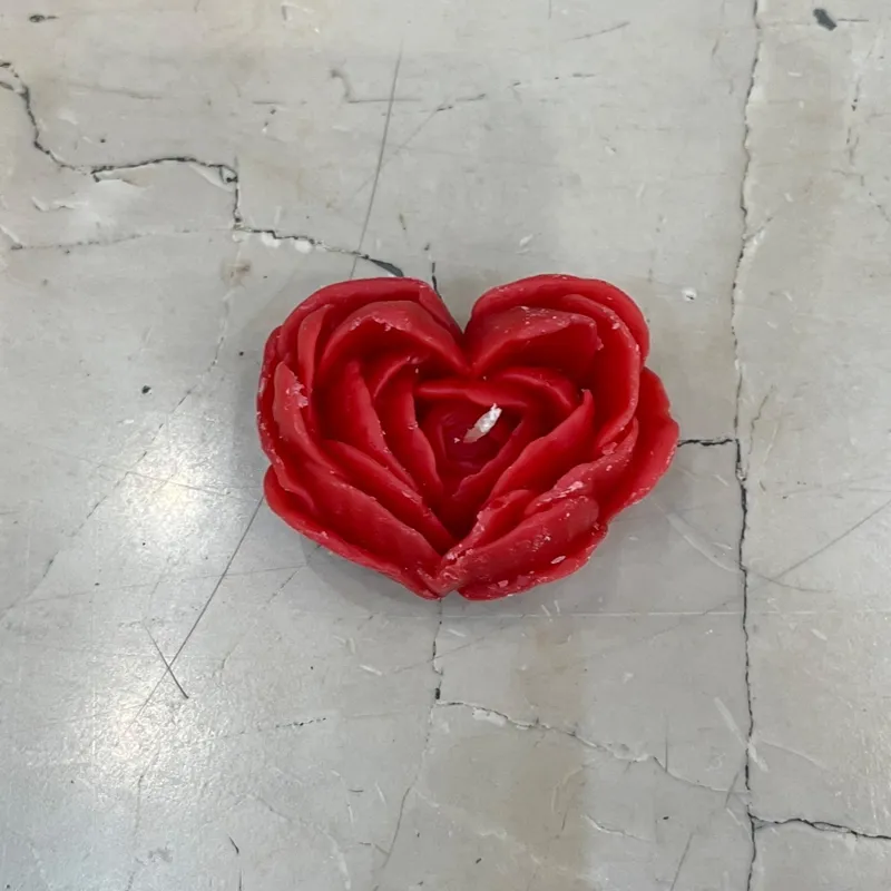 شمع دستساز طرح گل رز