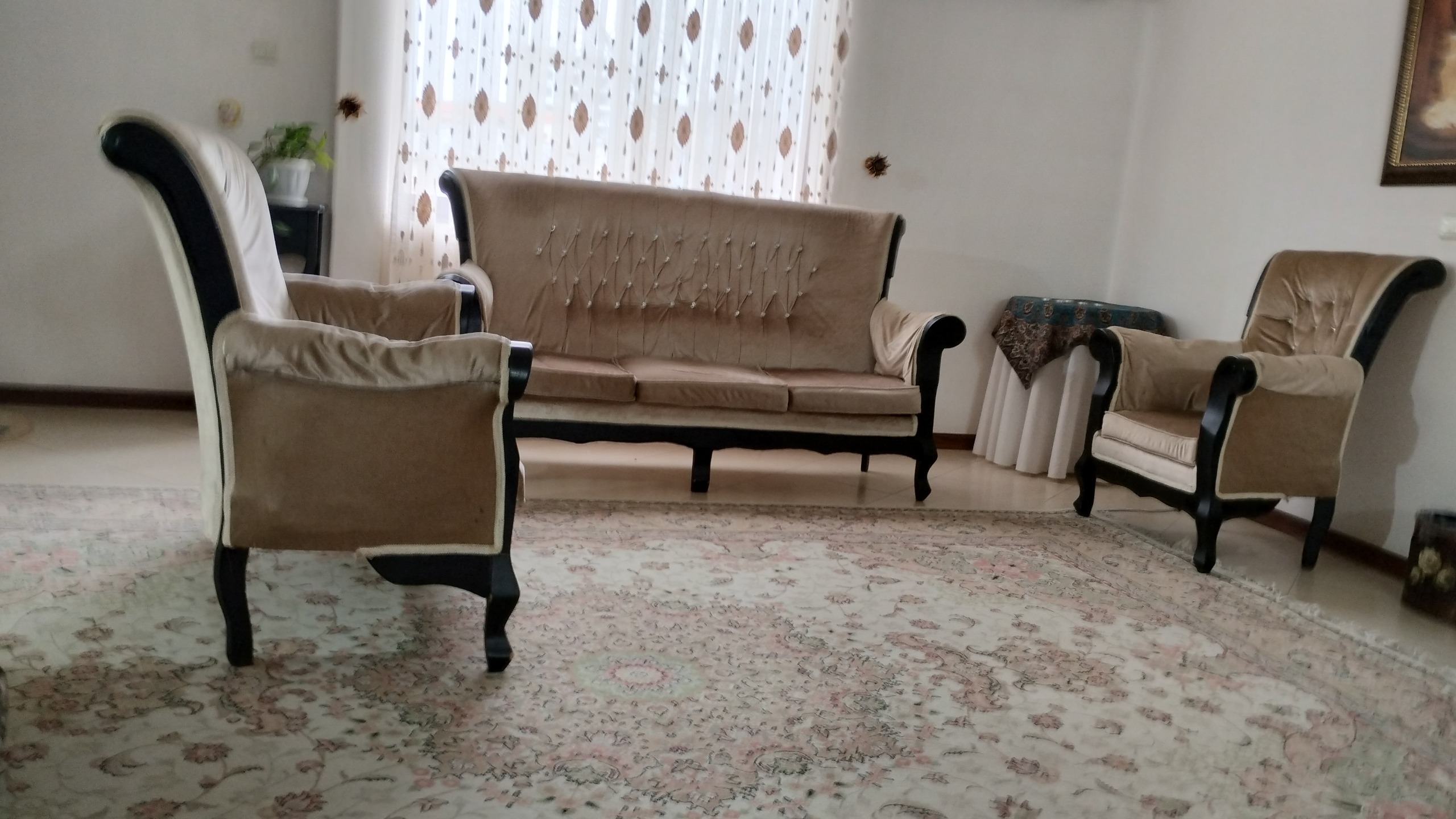 مبل قهوه ای هفت نفره