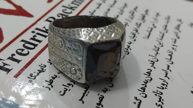 انگشترنقره نمونه تک وزیبا