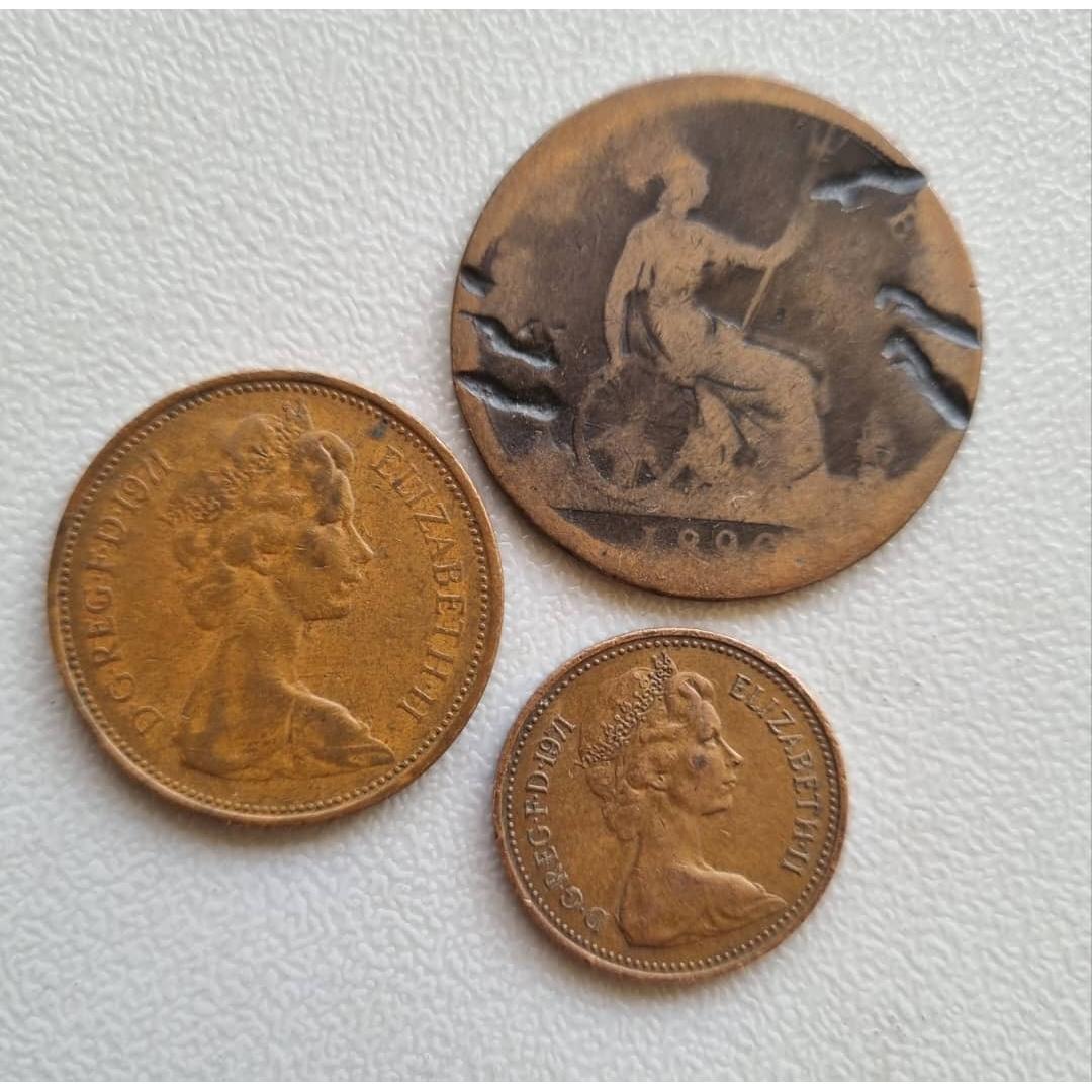 3سکه انگلستان(1و2 پنی و سکه ویکتوریا )-توضیحات