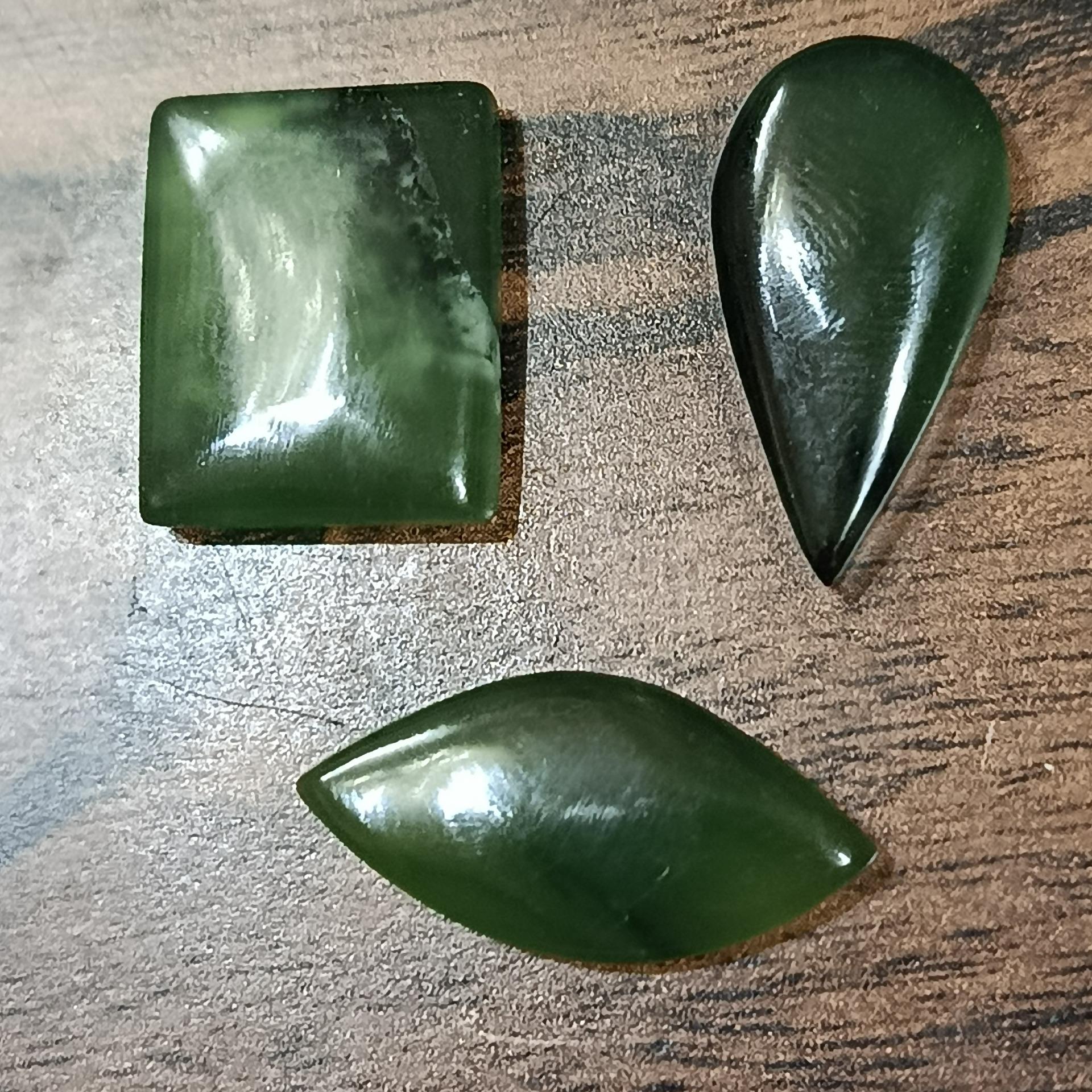 سنگ یشم طبیعی