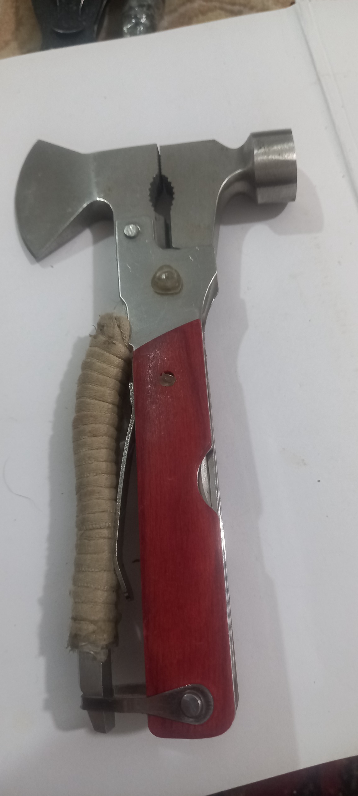 چاقو همه کاره