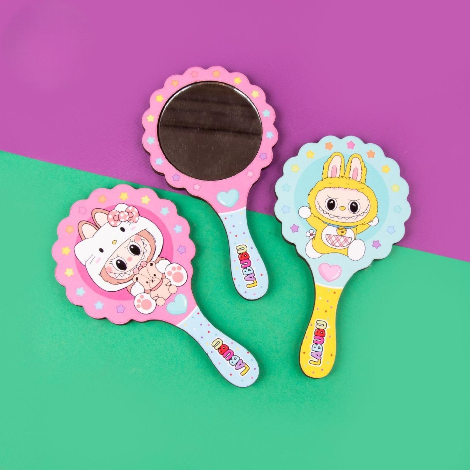 آینه دسته دار چوبی لبوبو