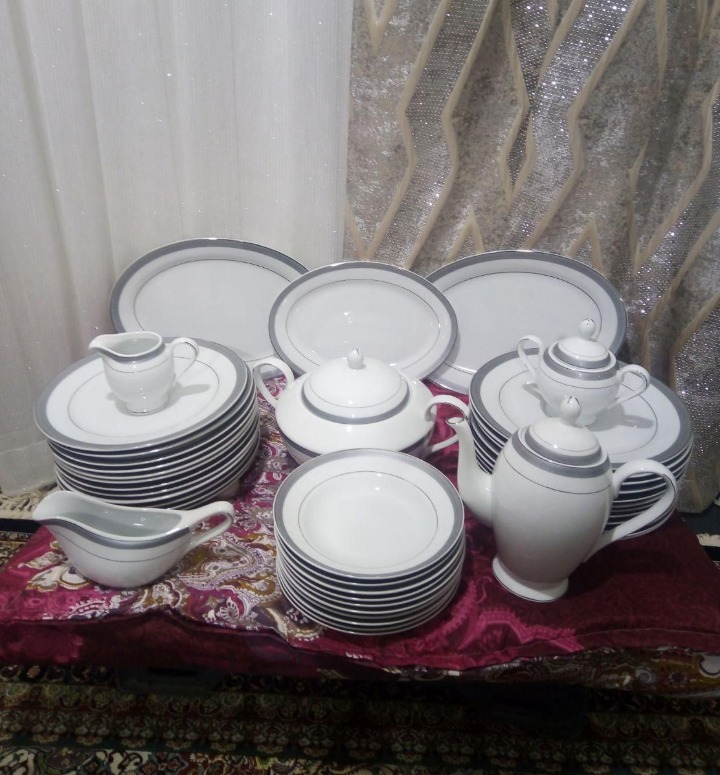 سرویس چینی ژاپنی
