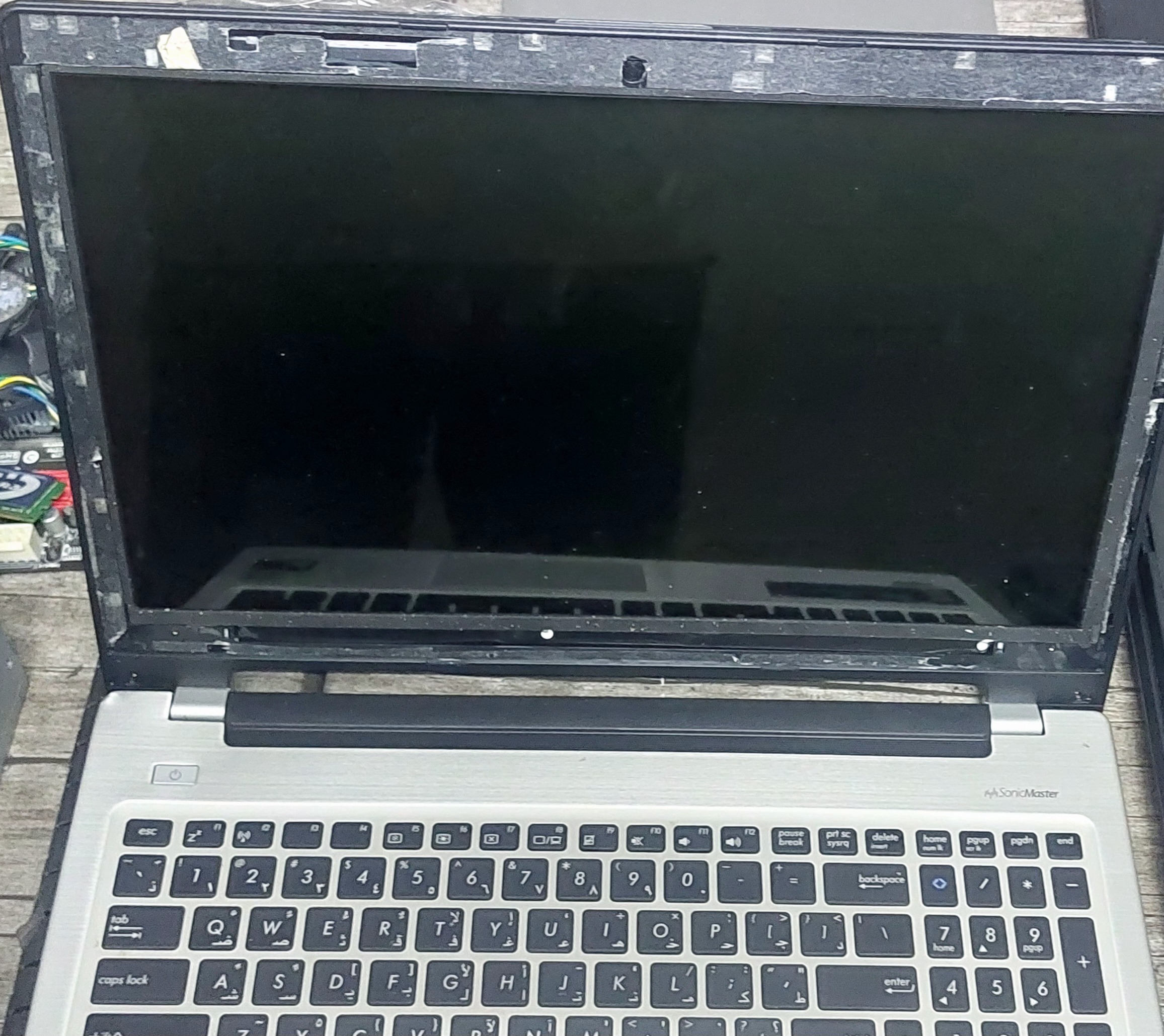 لپ تاپ ایسوس تاچ Lcd ندارد