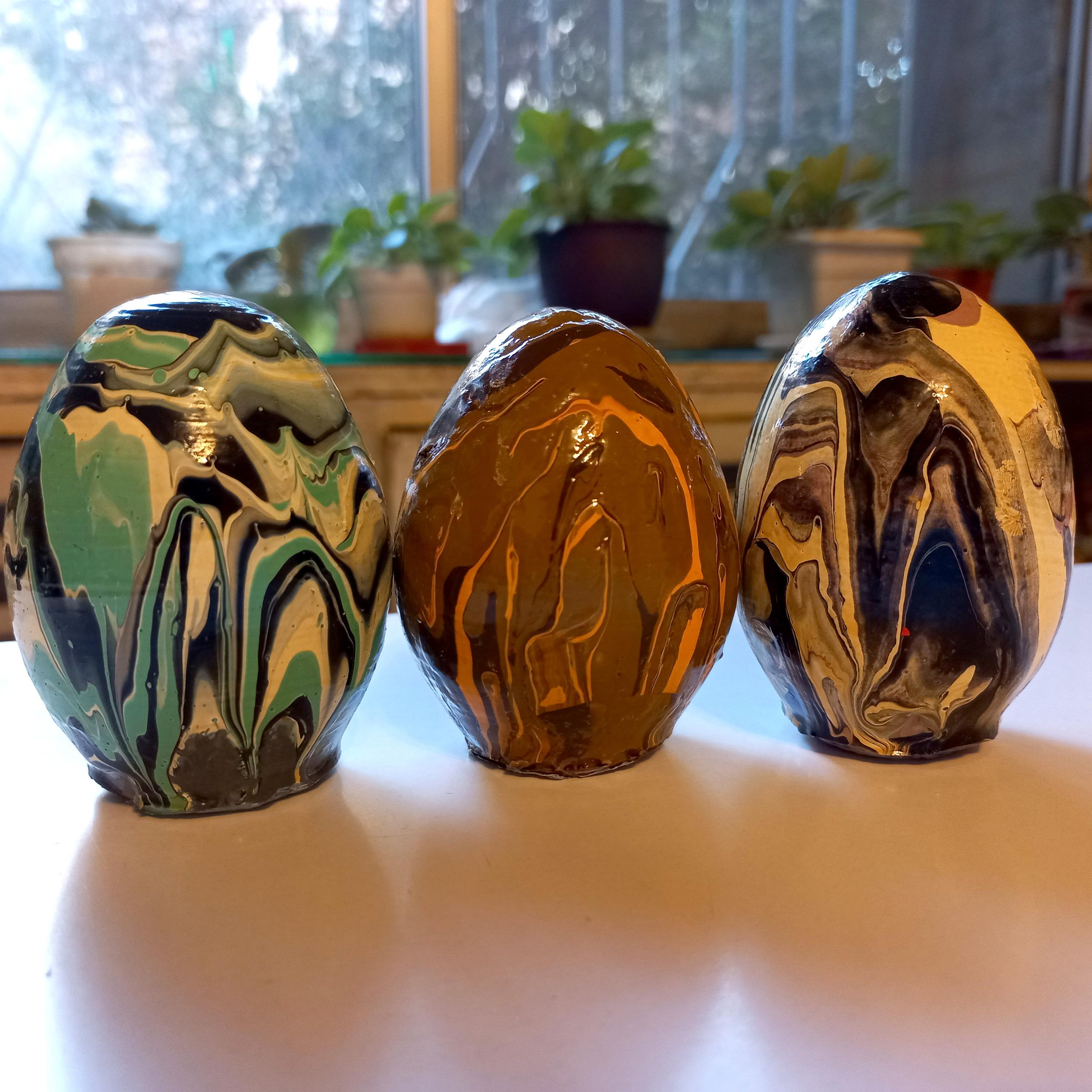 سه عدد تخم مرغ سفالی رنگی (کار دست) شماره 4