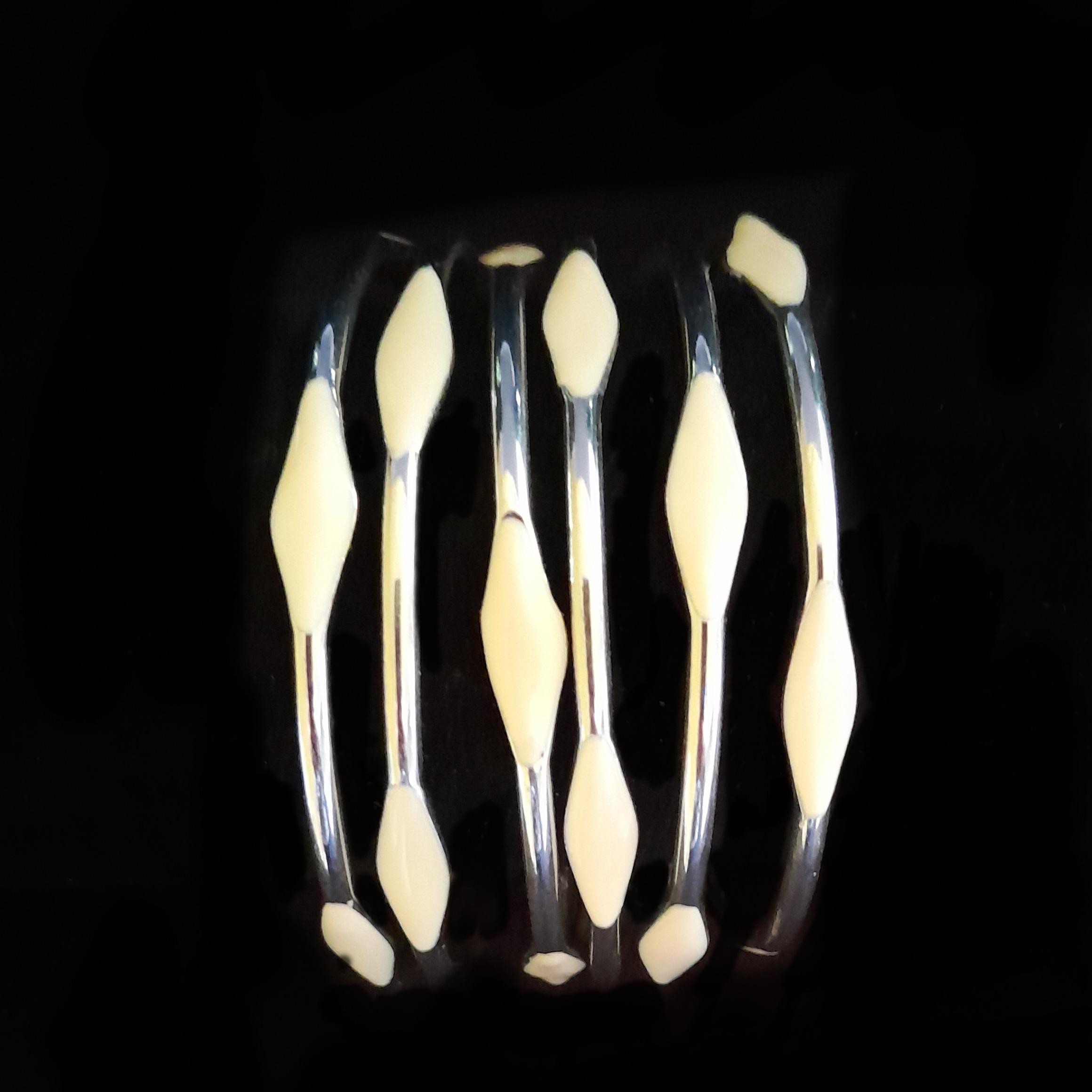 6 عدد النگوی استیل با نمای زیبای طرح مینا