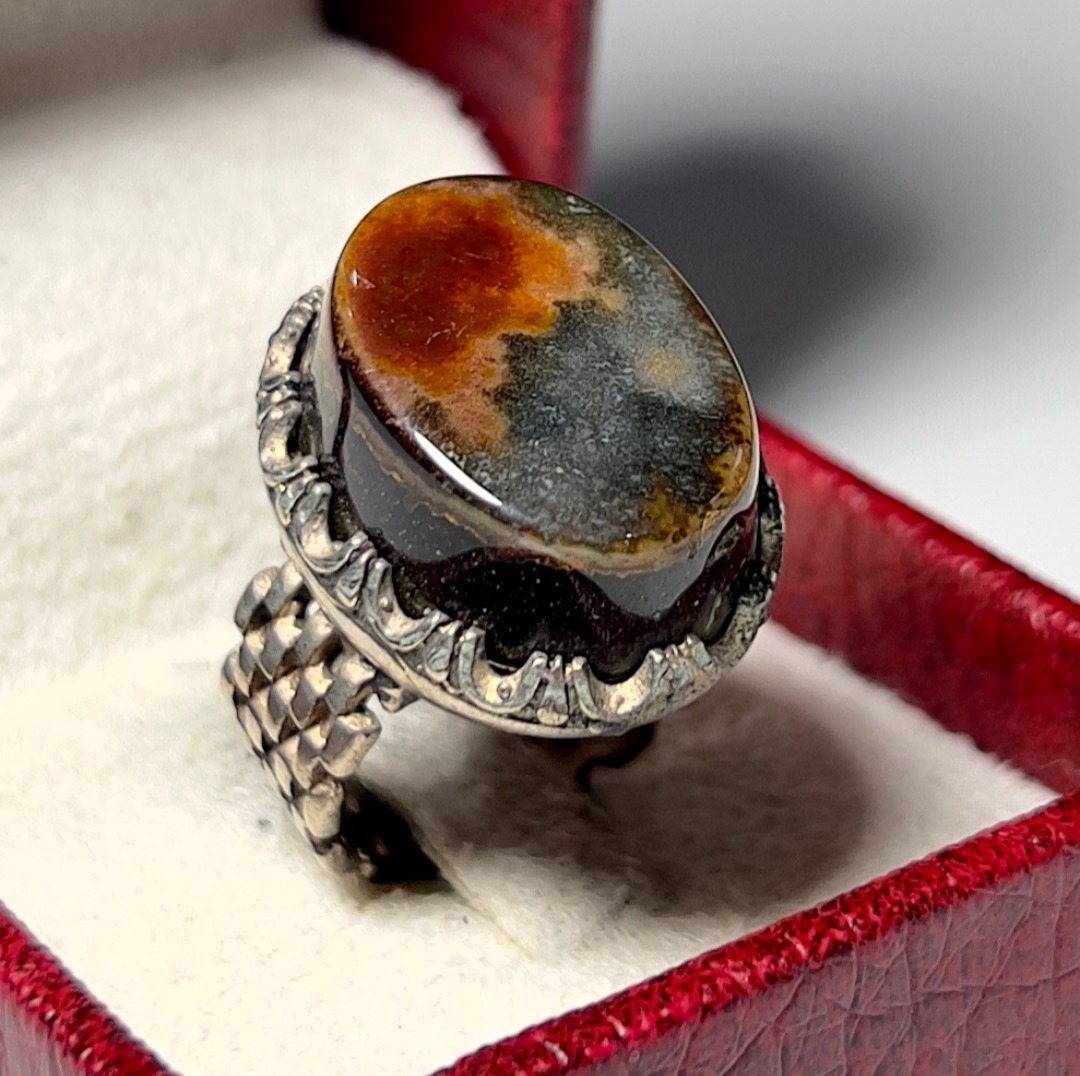 انگشتر بی نظیرکهکشانی عقیق سلیمانی رکاب رولکسی