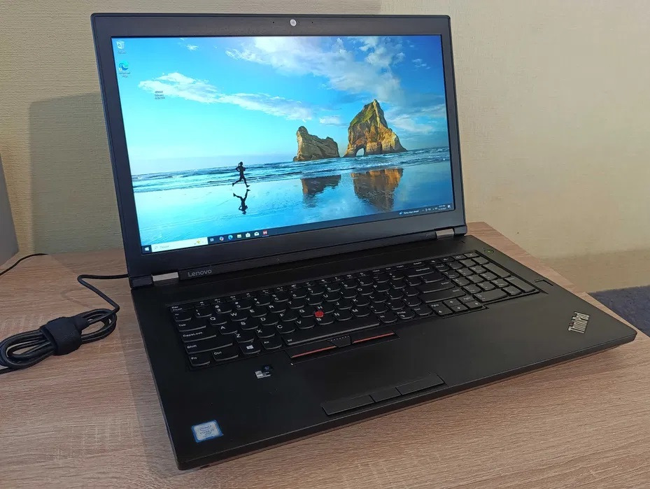 Lenovo P71 Core i7 نسل 7HQ