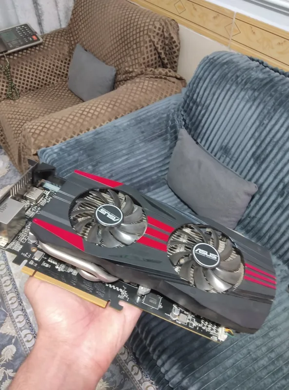 کارت گرافیک R9 270X