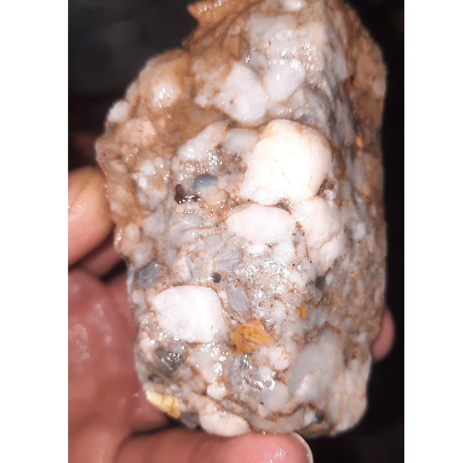 سنگ راف عقیق منظره ای بسیار زیبا لکه برفی