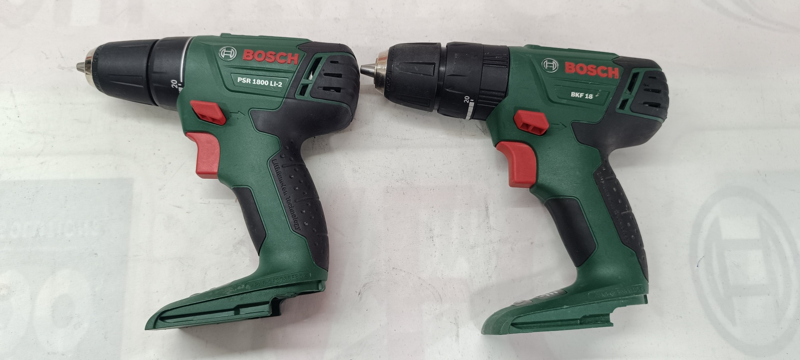 دریل شارژی بوش مدل psb1800 LI-2