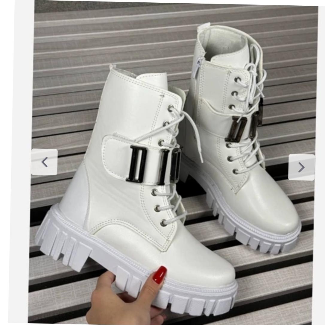 بوت سفید زنانه و دخترانه