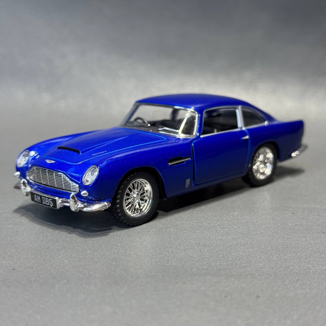 ماکت ماشین استون مارتین ASTON MARTIN DB5