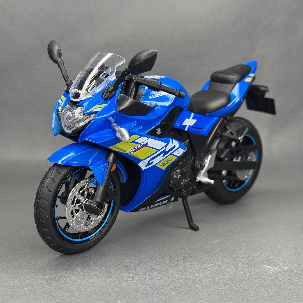 ماکت موتور سوزوکی جی اس ایکس Suzuki GSX 250R