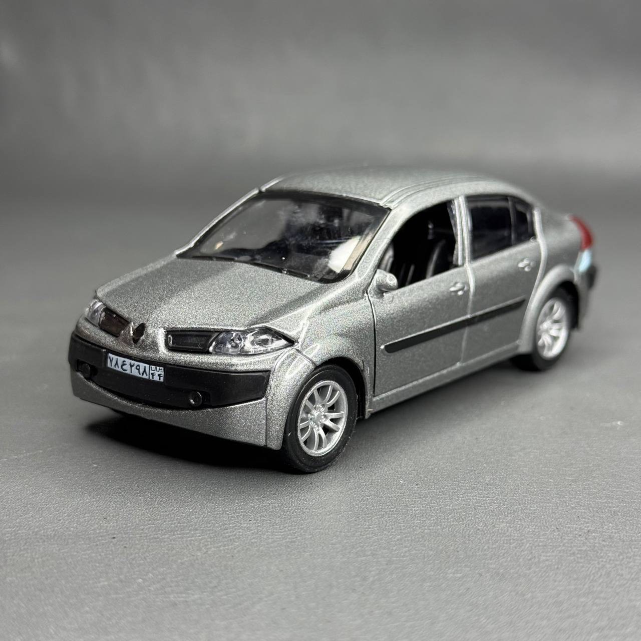 ماکت ماشین رنو مگان RENAULT MEGAN