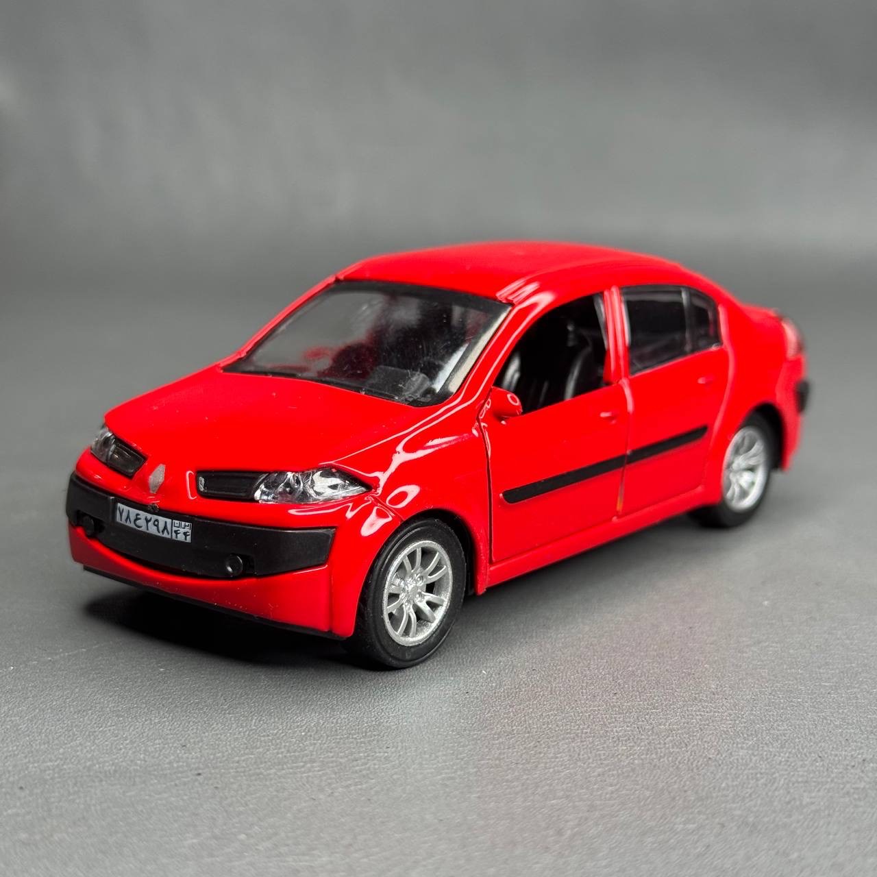 ماکت ماشین رنو مگان RENAULT MEGAN