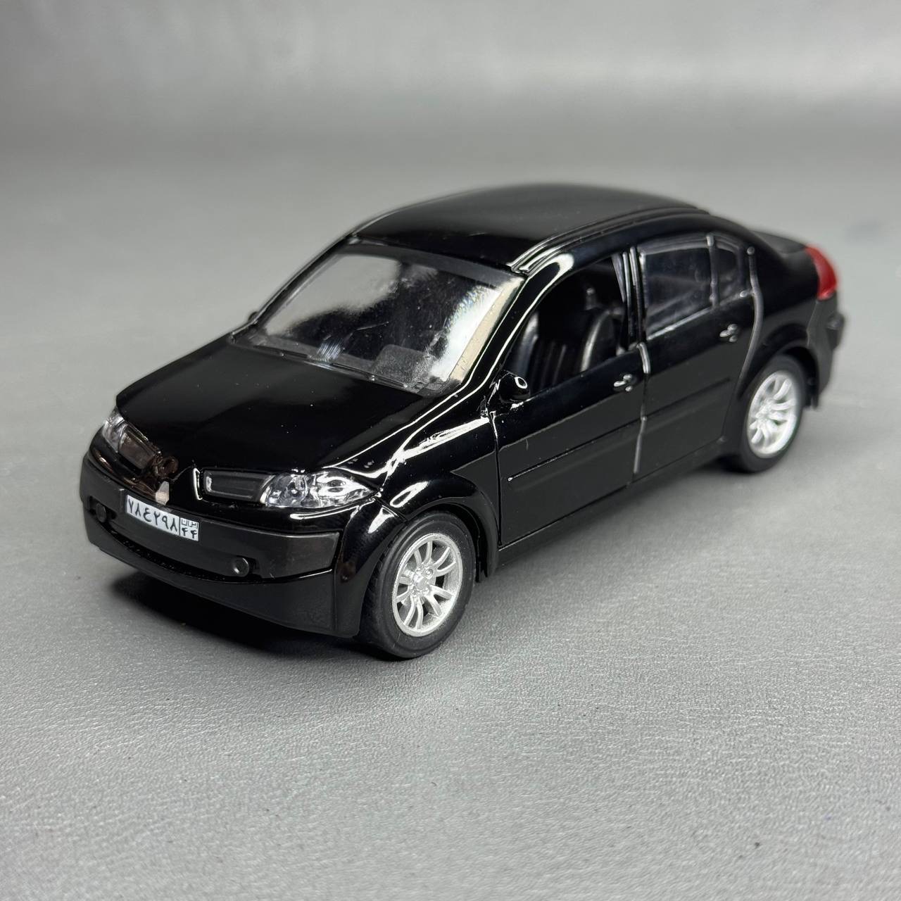 ماکت ماشین رنو مگان RENAULT MEGAN