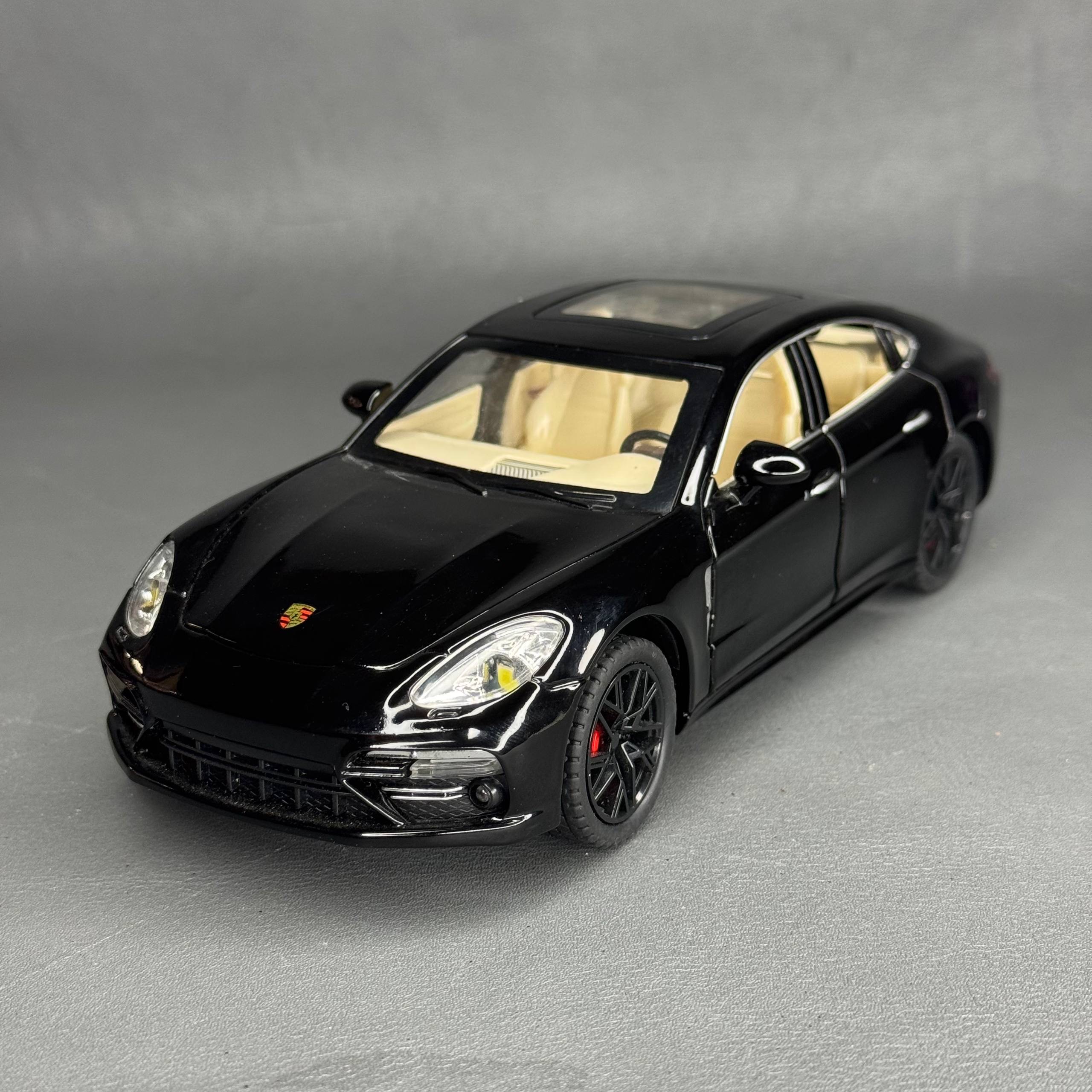 ماکت ماشین پورشه پانامرا PORSCHE PANAMERA