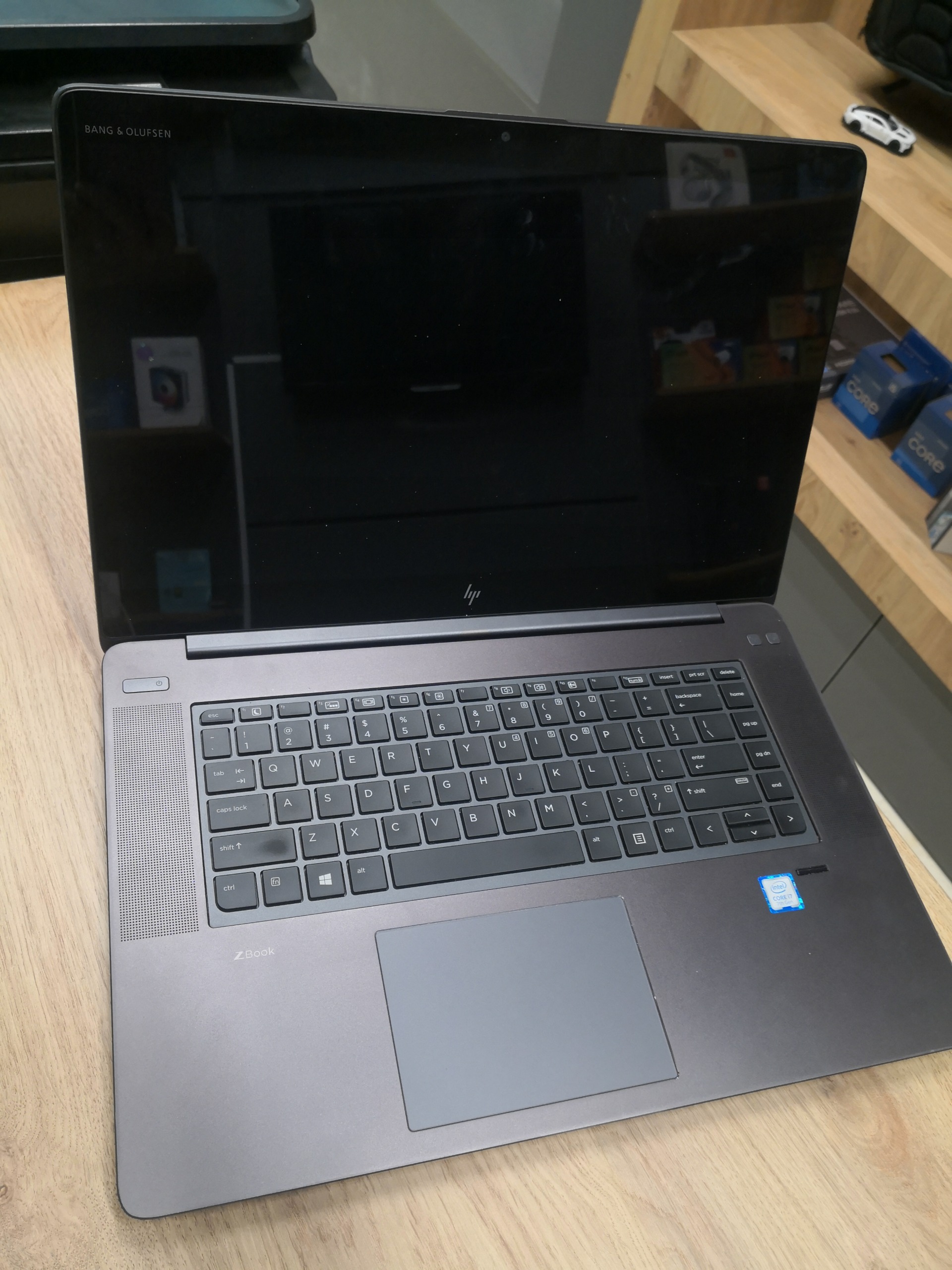 لپ تاپ hp zbook studio g4
