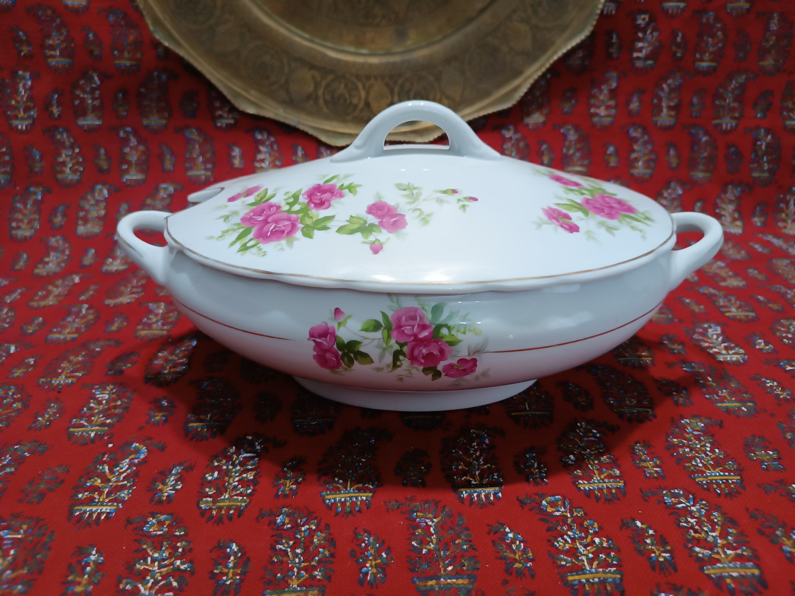 سوپ خوری گلسرخی ژاپن