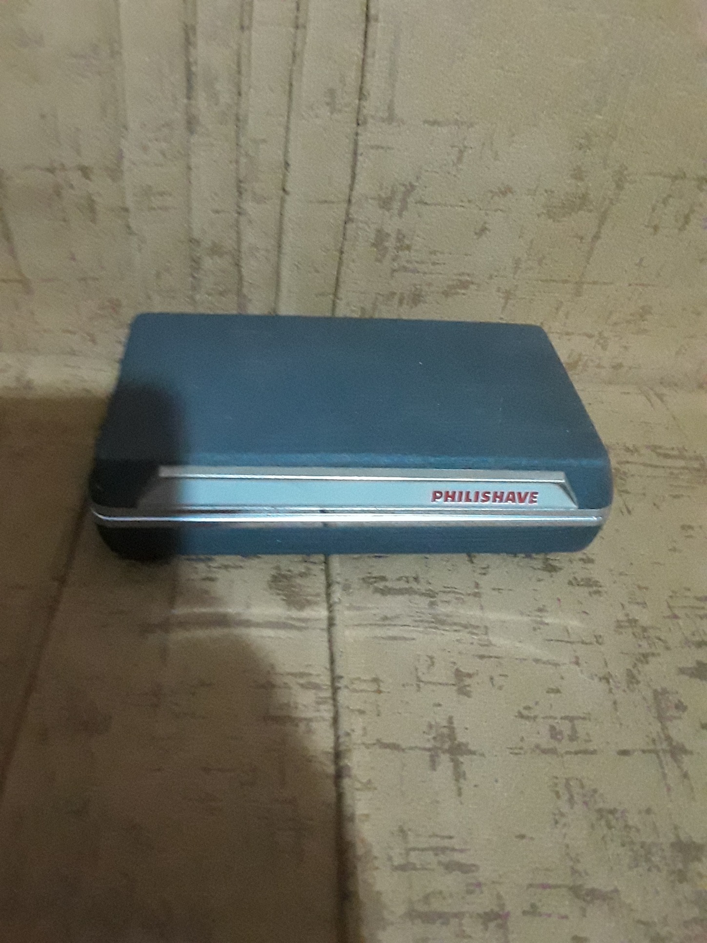 جعبه ماشین اصلاح قدیمی